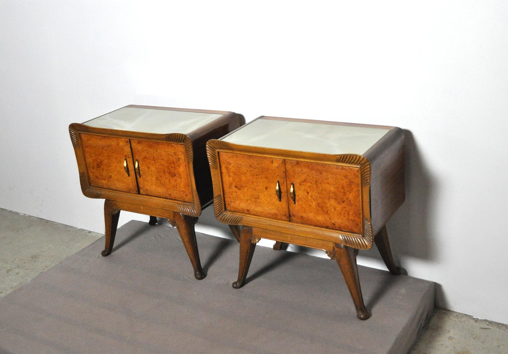 Birdseye Maple Italian Art Deco Set of Chest of Drawers and Nightstands, 1930s For Sale