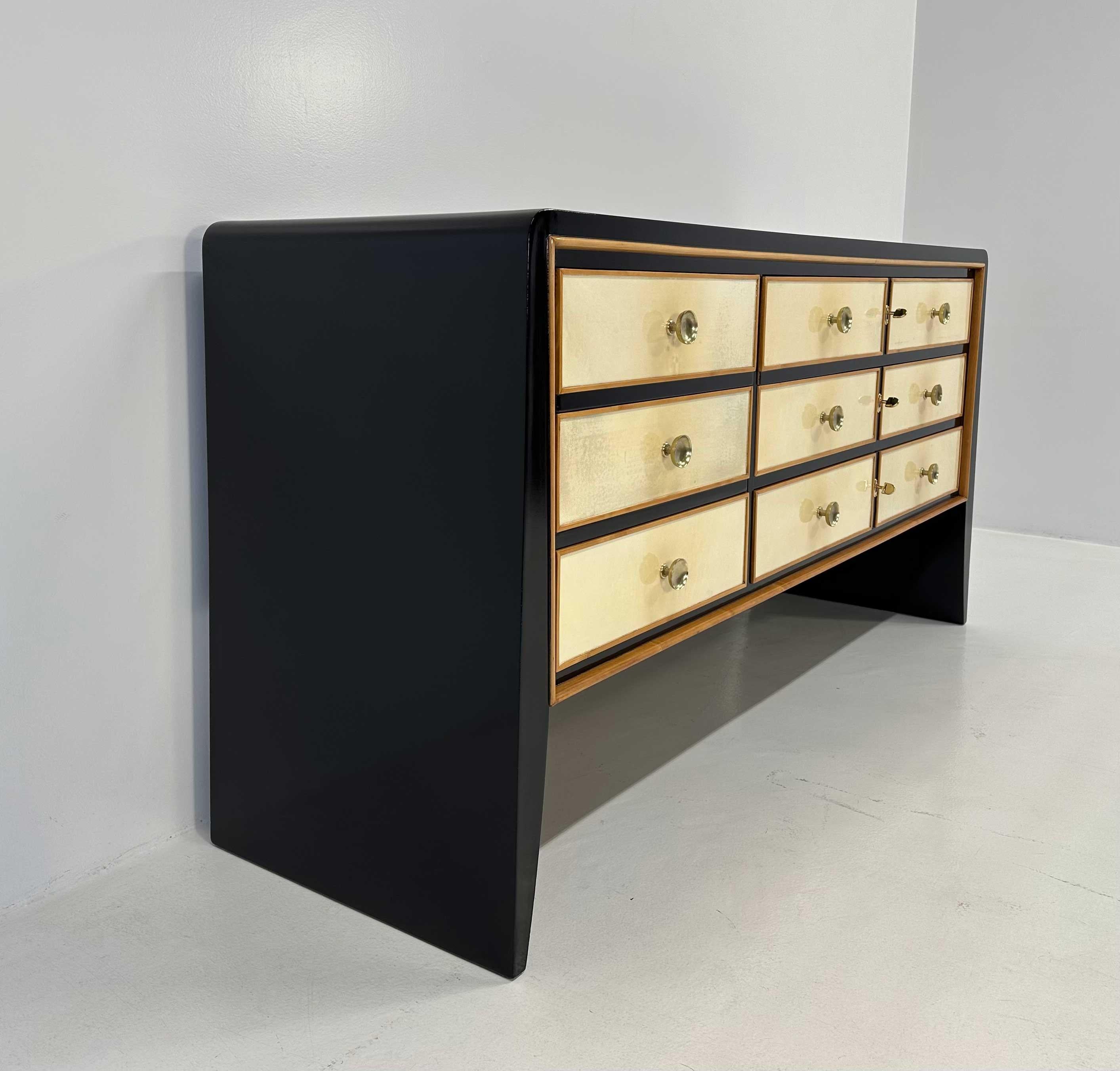 Italian Art Deco Set Of Dresser and Nightstand By Paolo Buffa, 1940s In Good Condition In Meda, MB
