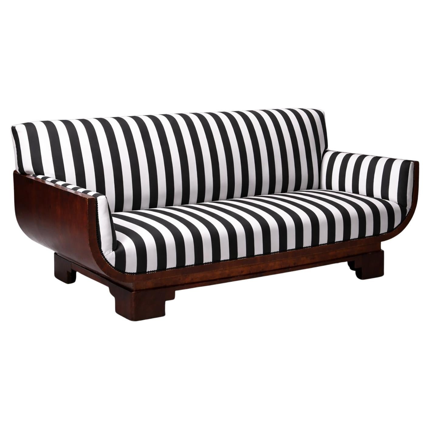 Italian Art Deco Settee in Gio Ponti Style, Black 
White, 1930 in vendita
