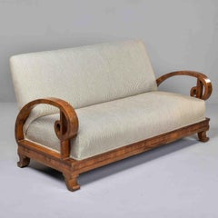 Italian Art Deco Settee with Sculptural Burl Walnut Frame