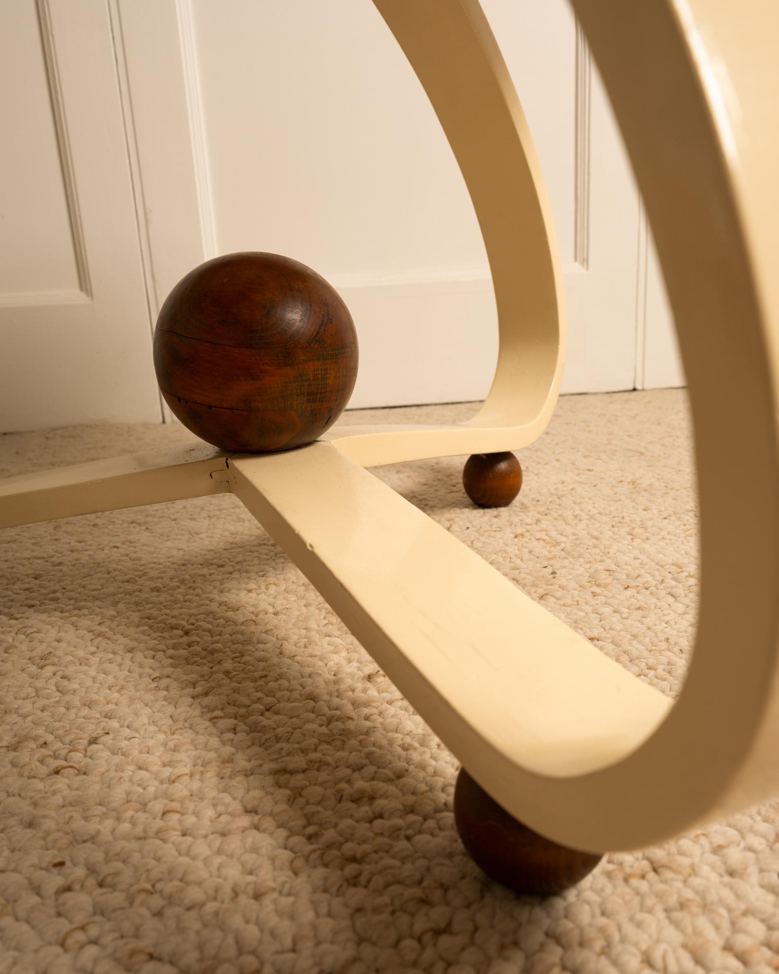 Mid-20th Century Italian art deco side table - 1930s