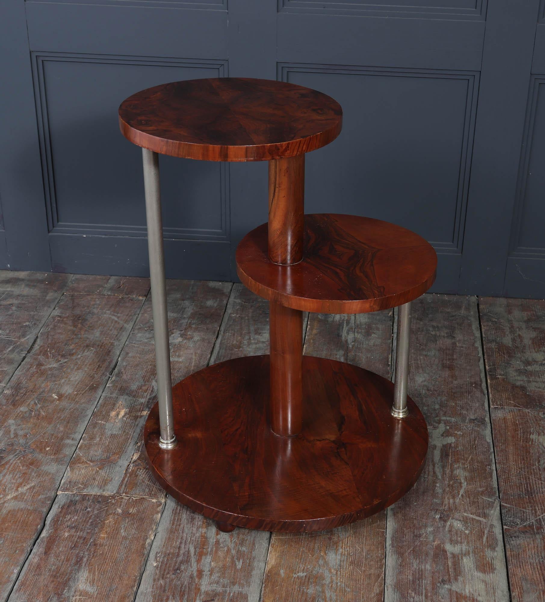 Italienischer Art Deco Beistelltisch im Angebot 3