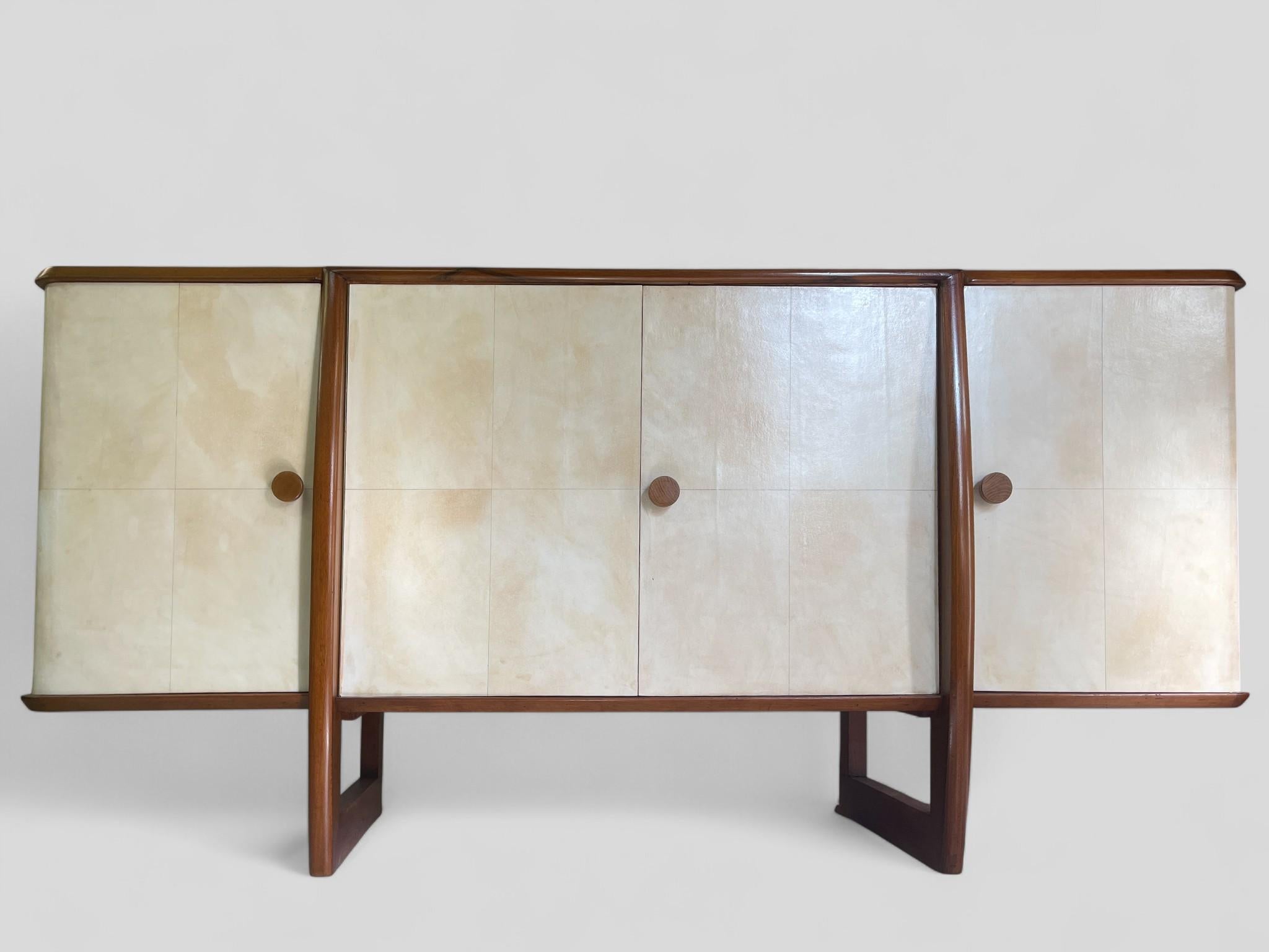 Walnut Italian Art Deco Sideboard in Parchment, 1940s For Sale