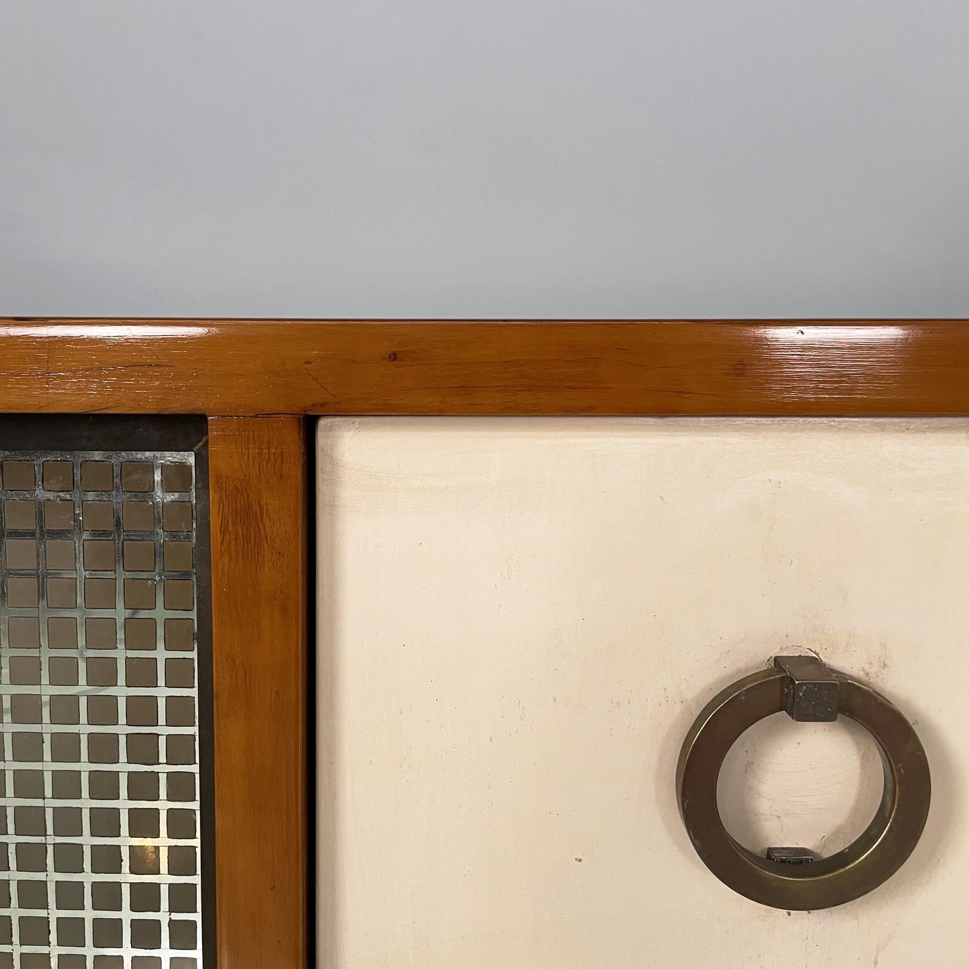 Italian Art Deco sideboard in wood, brass and glass, 1940s For Sale 1