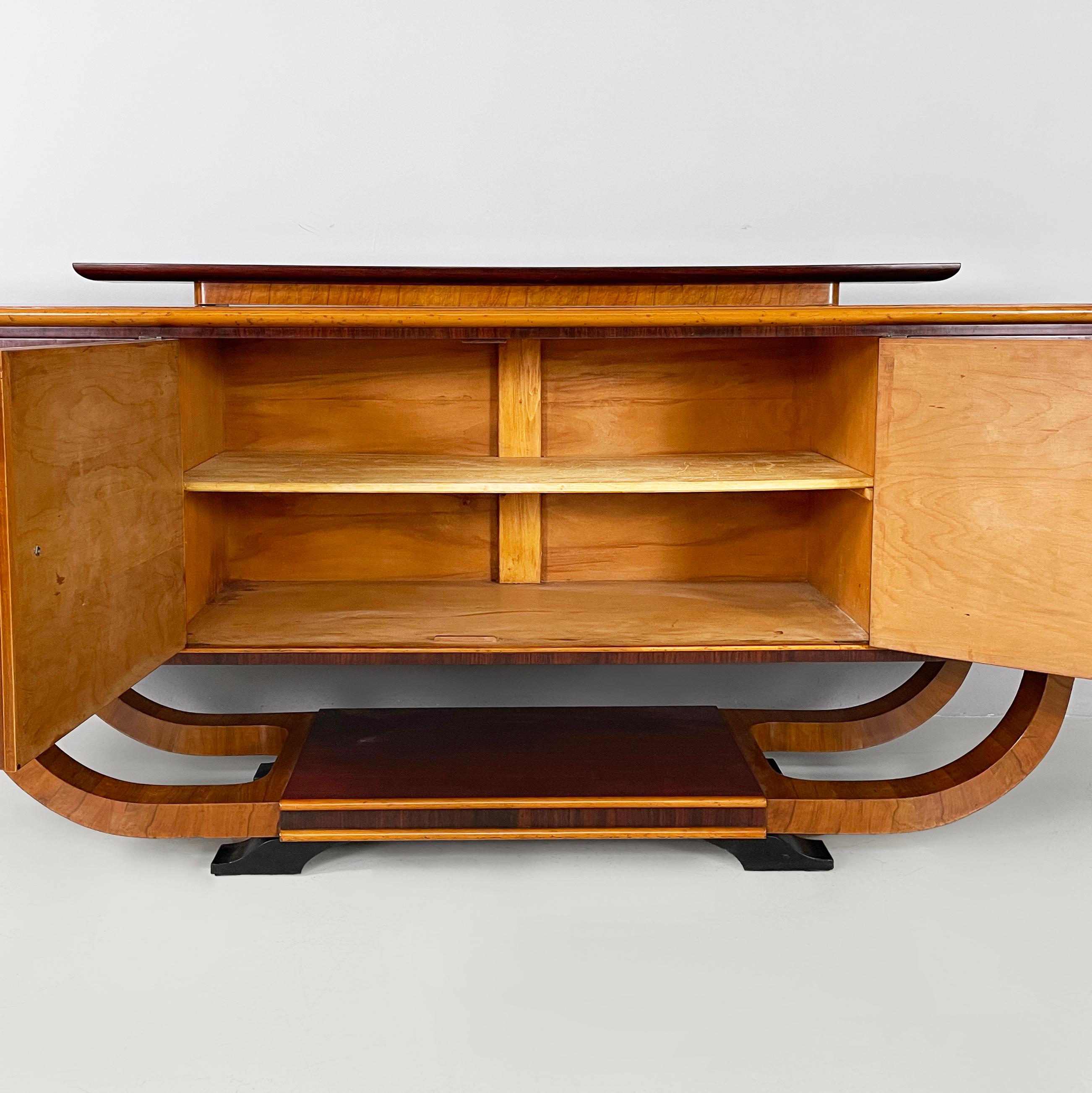 Italian Art Deco Sideboard in wood with metal handles, 1920s in vendita 6
