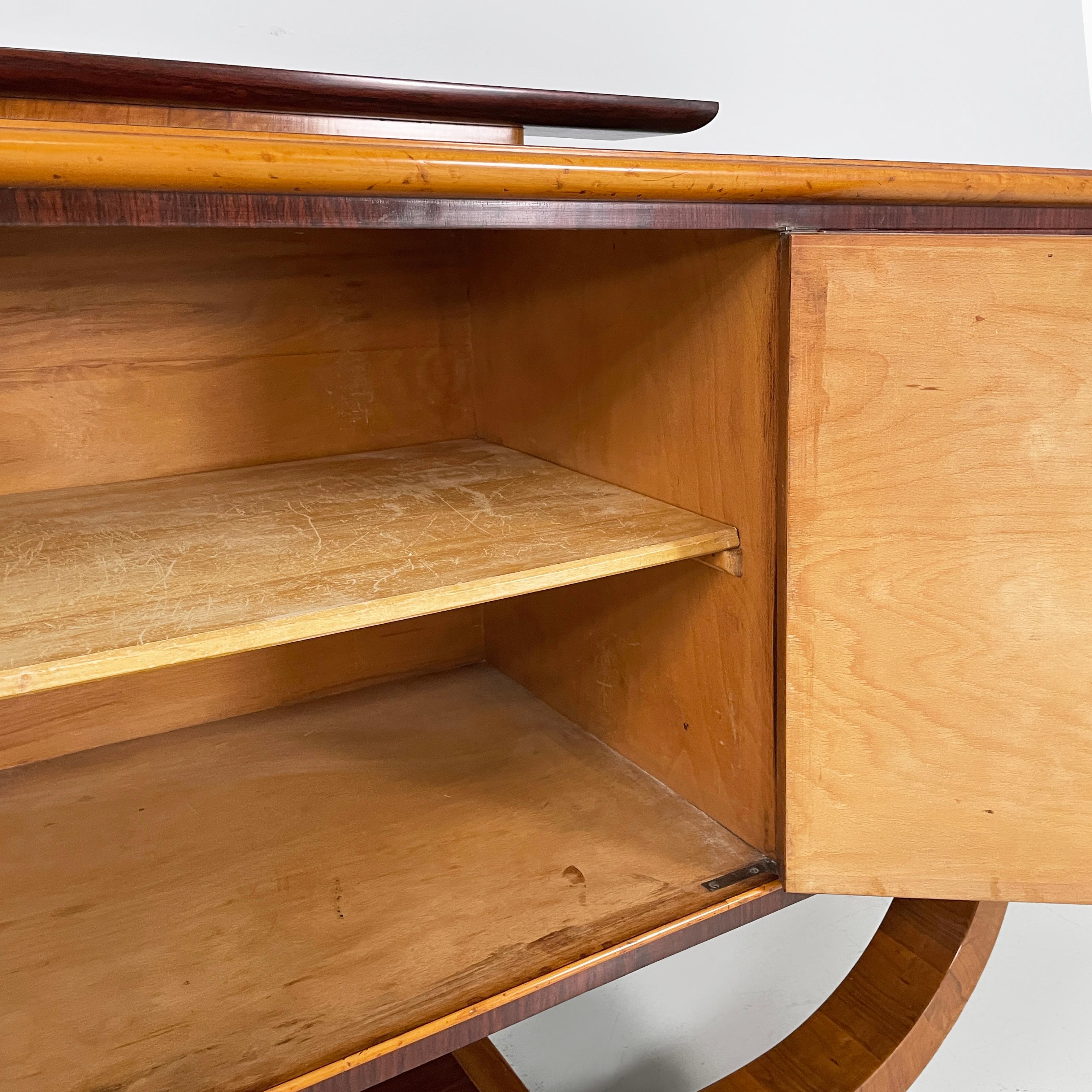Italian Art Deco Sideboard in wood with metal handles, 1920s in vendita 8