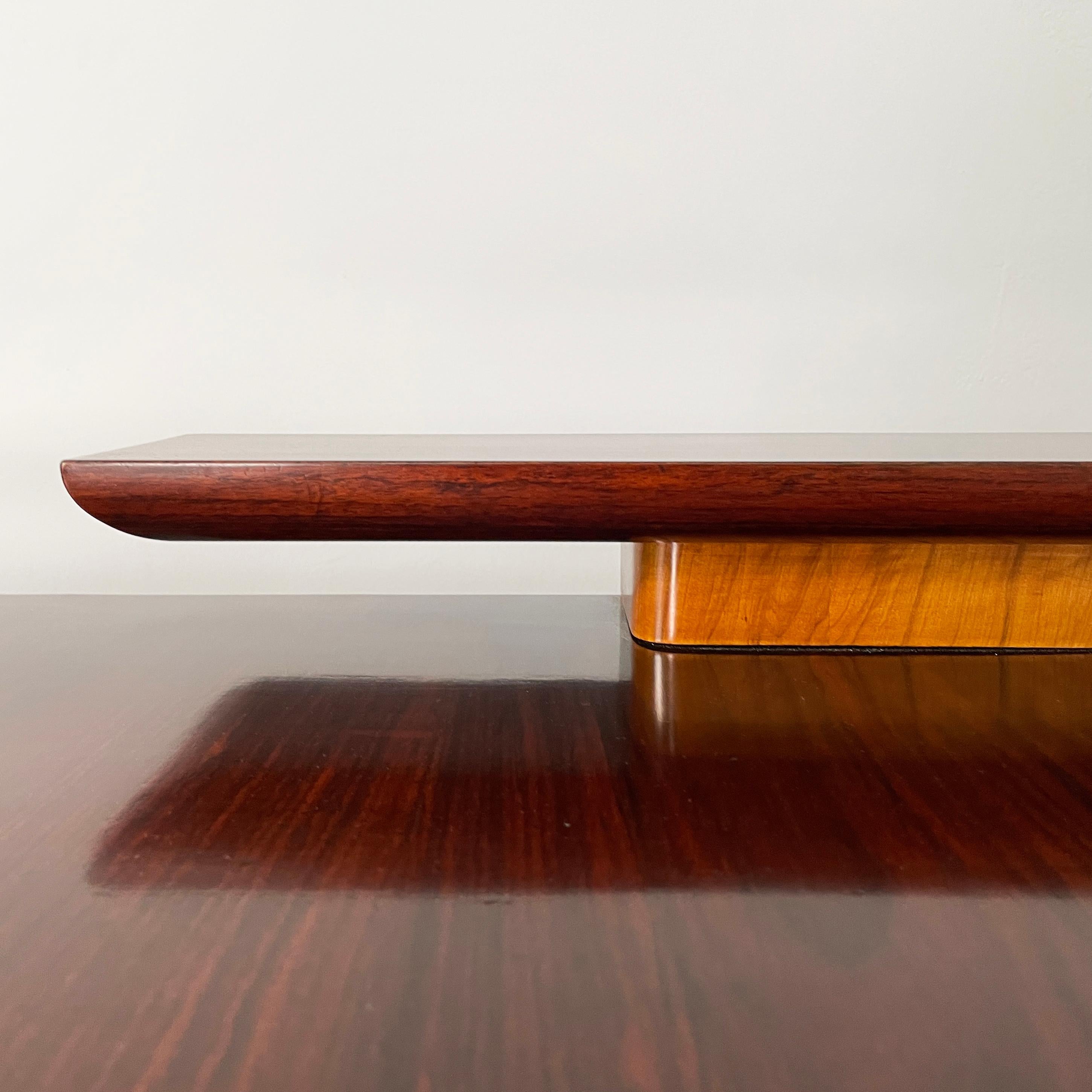 Italian Art Deco Sideboard in wood with metal handles, 1920s in vendita 3