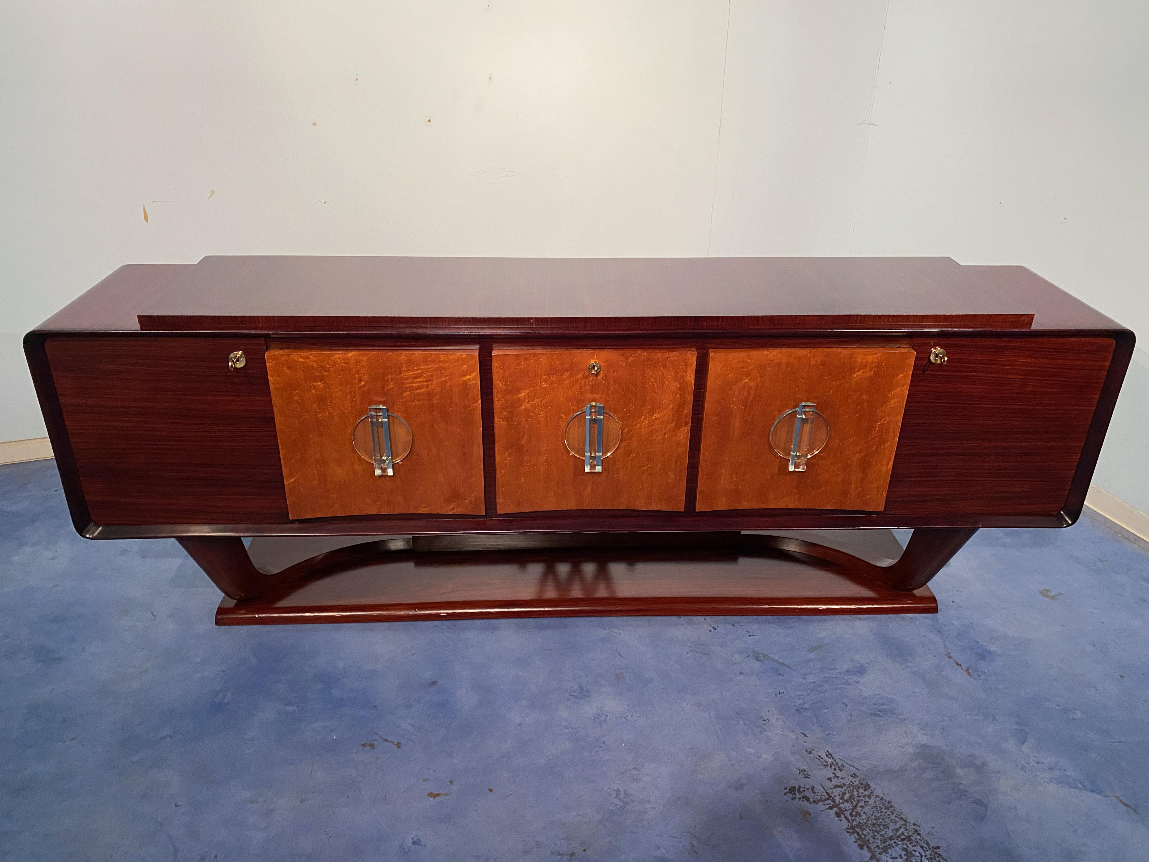 Italian Art Deco Sideboard with Bar Cabinet Attributed to Osvaldo Borsani, 1940s For Sale 5
