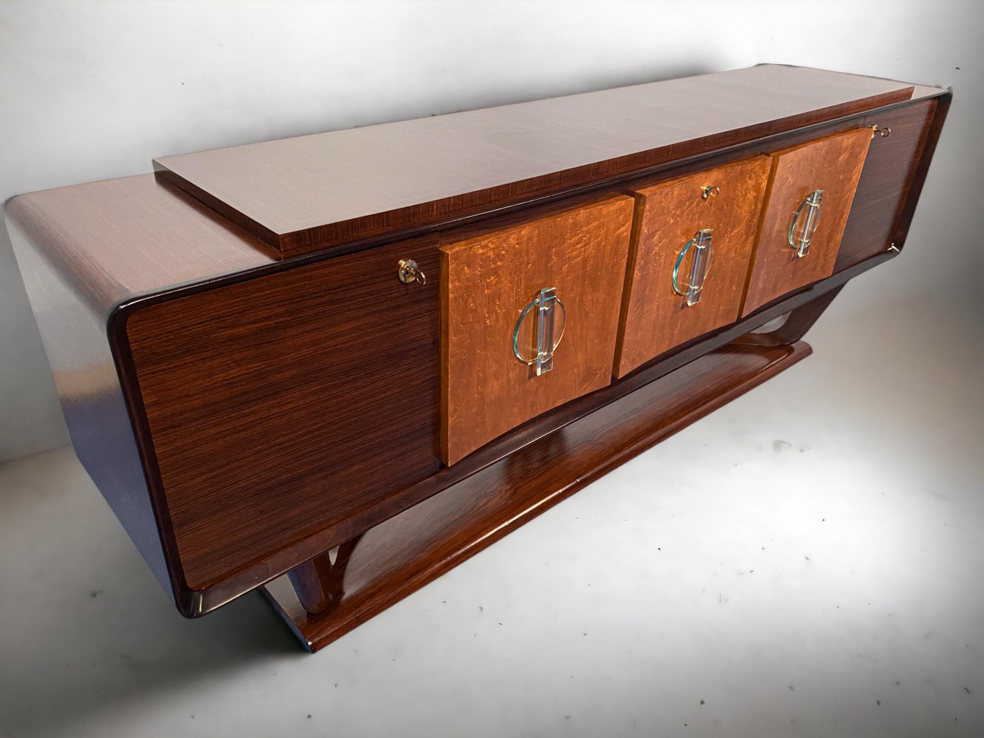 Italian Art Deco Sideboard with Bar Cabinet Attributed to Osvaldo Borsani, 1940s For Sale 2