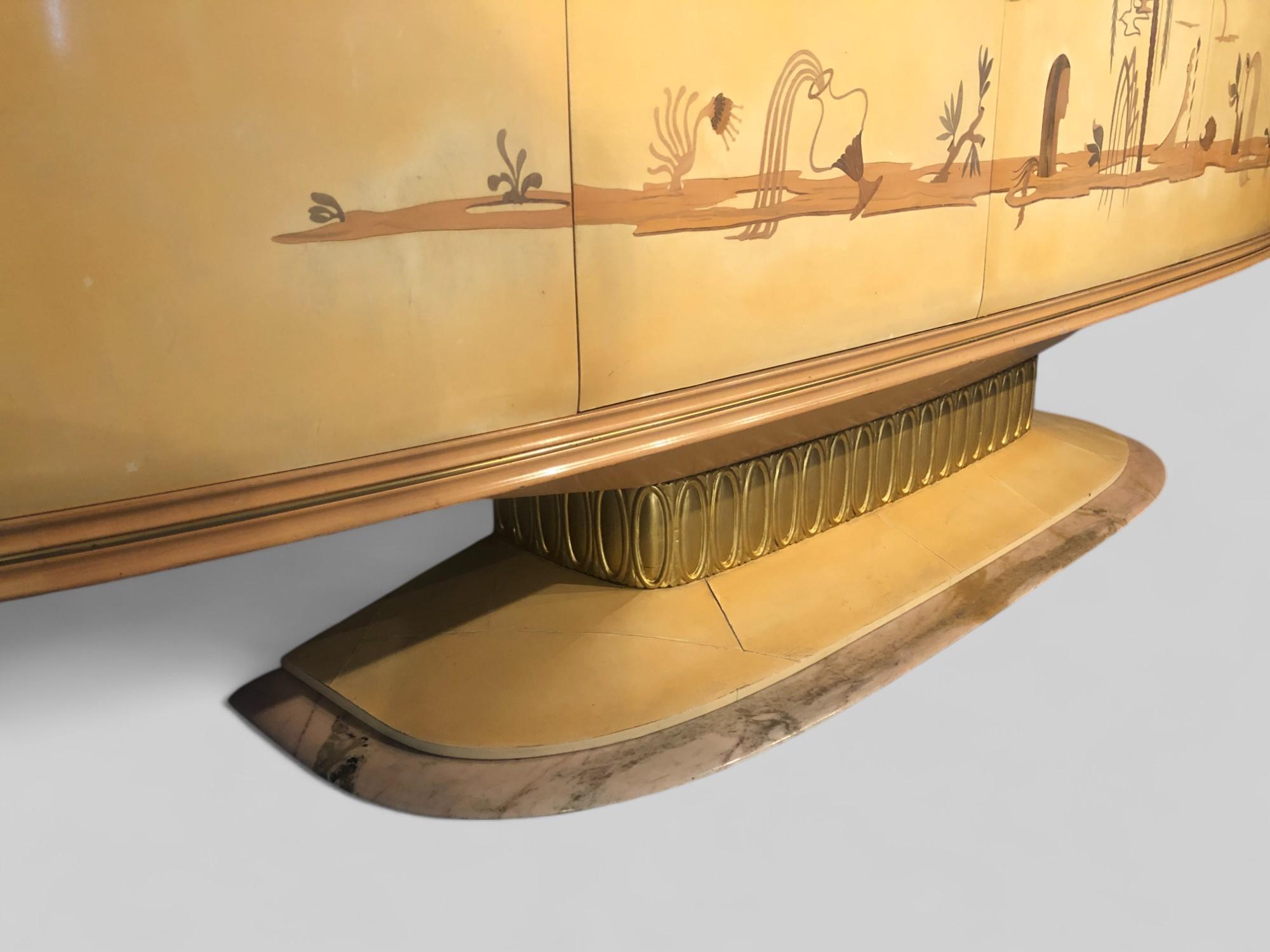 Metà XX secolo Credenza italiana Art Deco con specchio, Italia, 1940 in vendita