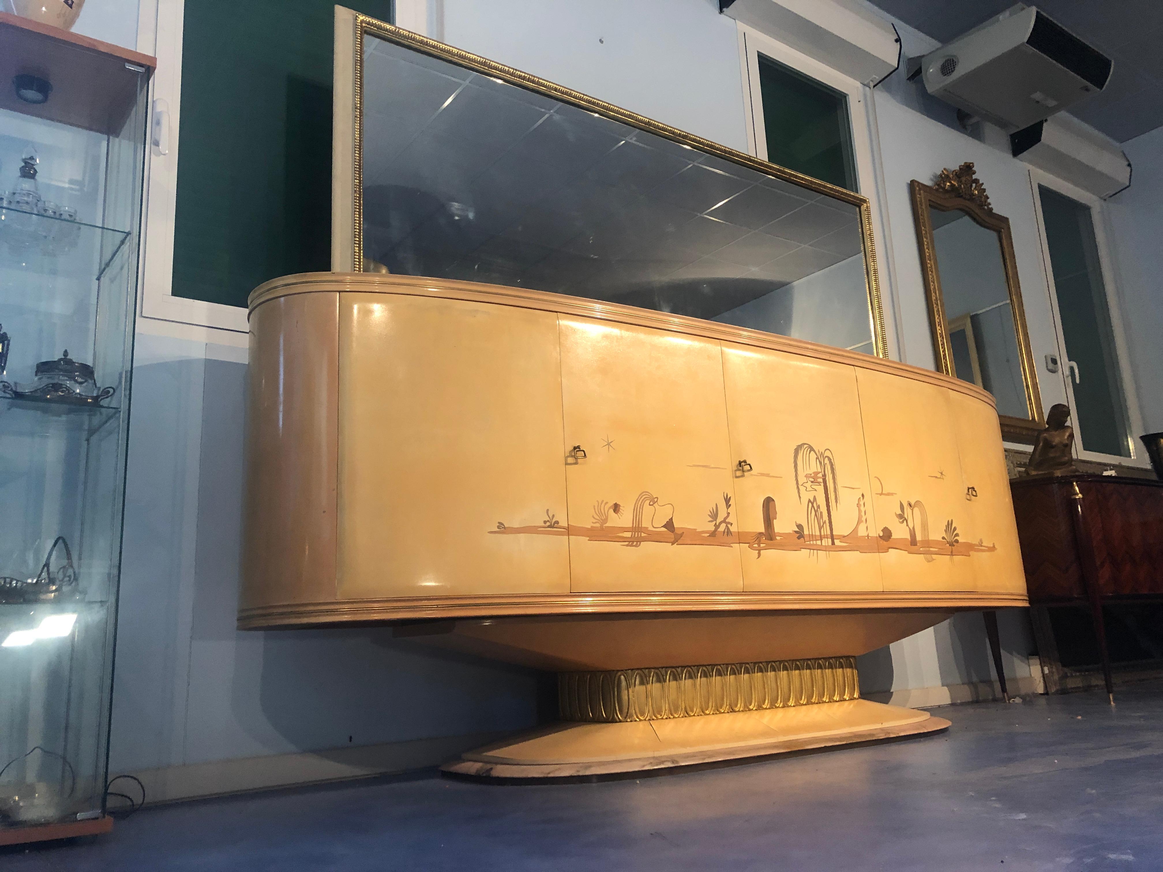 Lacquered Italian Art Deco Sideboard with Mirror, Italy, 1940 For Sale