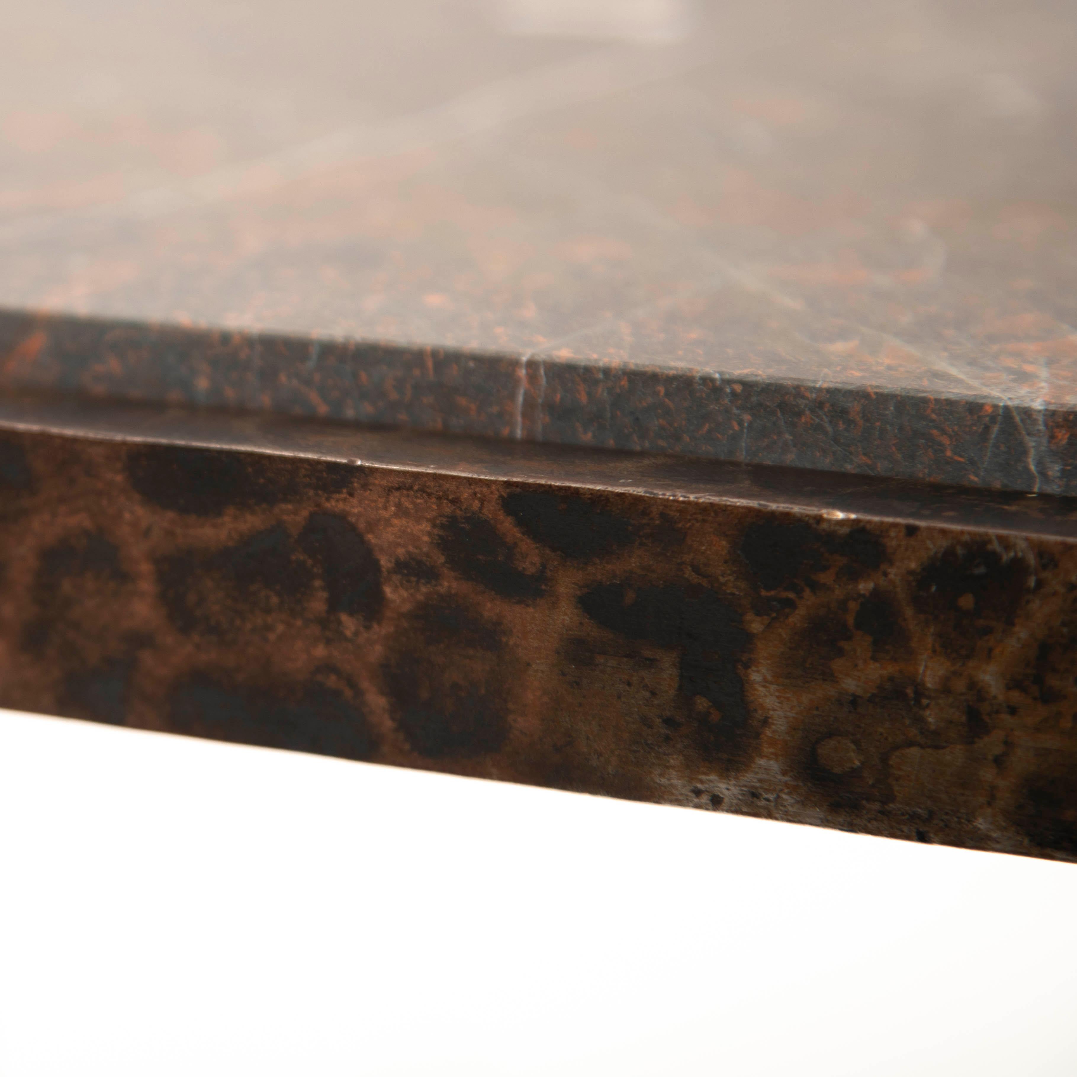 Italian Art Déco Sofa Table Solid Iron with Marble Top by Vittorio Ducrot 1920s in vendita 5