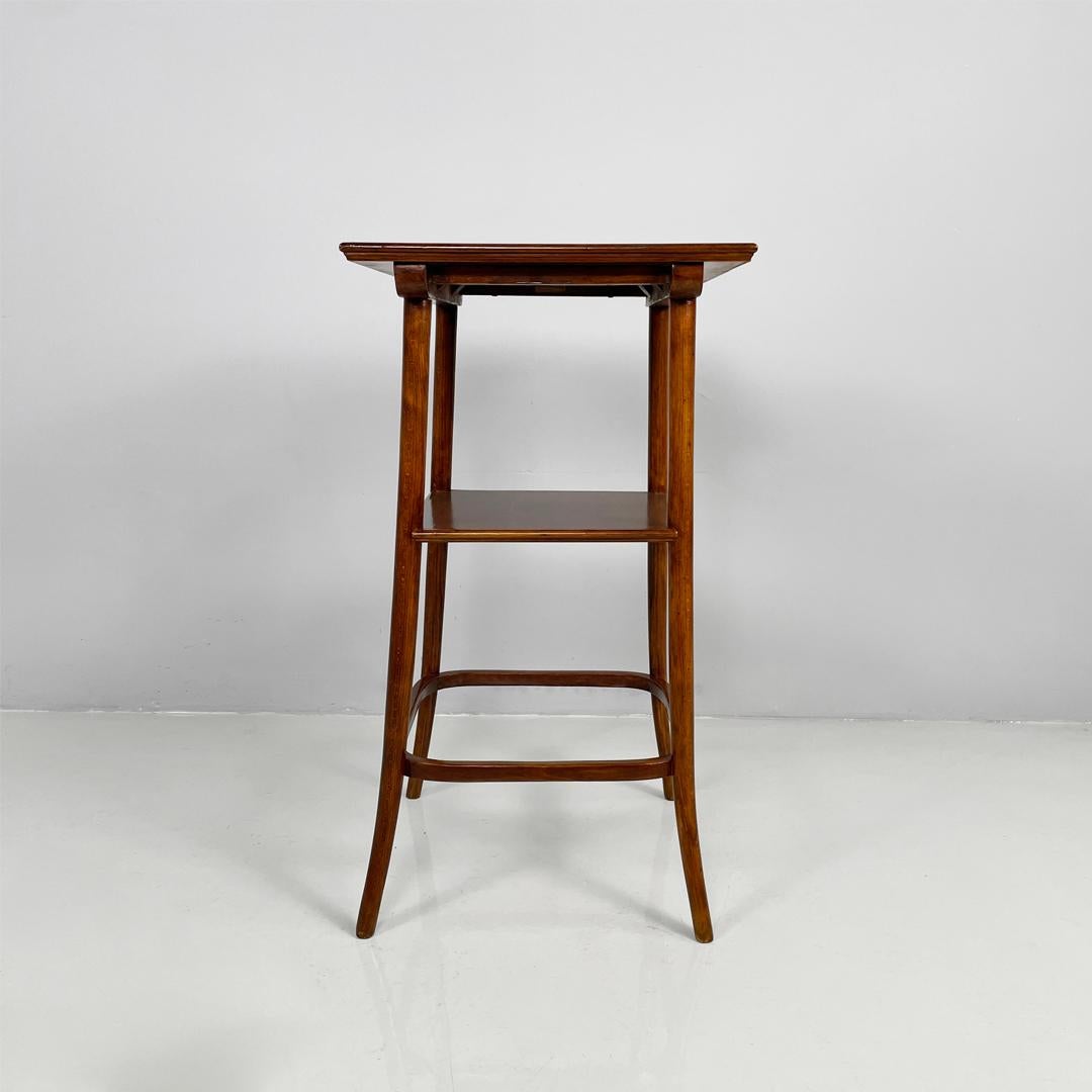 Début du 20ème siècle Socle carré en bois art déco italien, années 1920 en vente