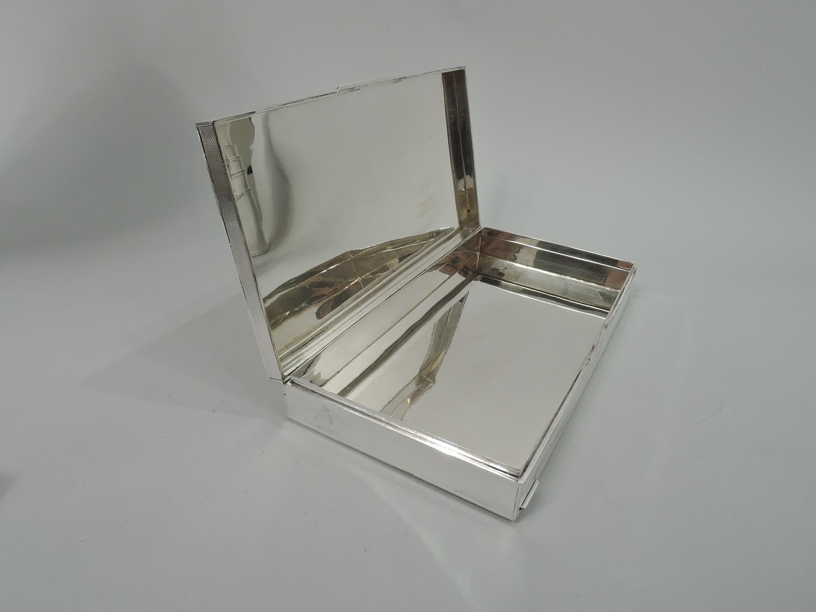 20th Century Italian Art Deco Sterling Silver Box