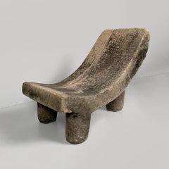 Taburete italiano Art Déco de piedra con tres patas, años 30