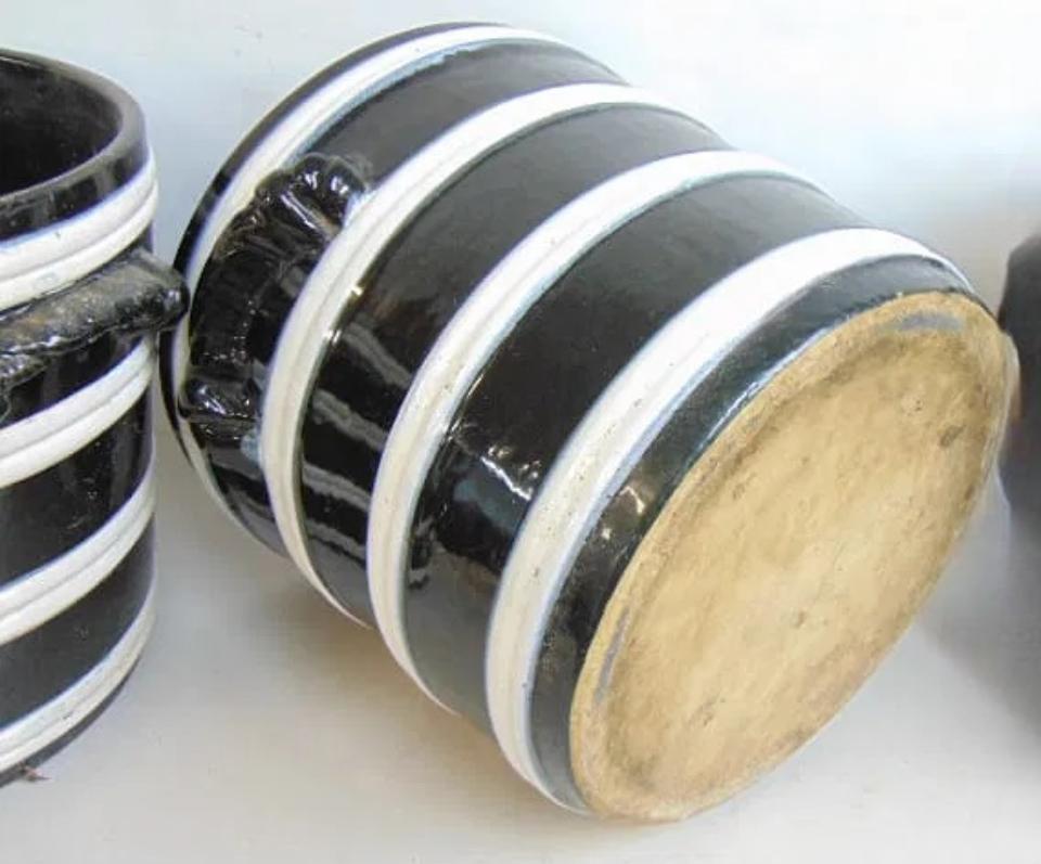 Italienische Art Déco-Stil Schwarz & Weiß Keramik Pflanzgefäße im Angebot 1