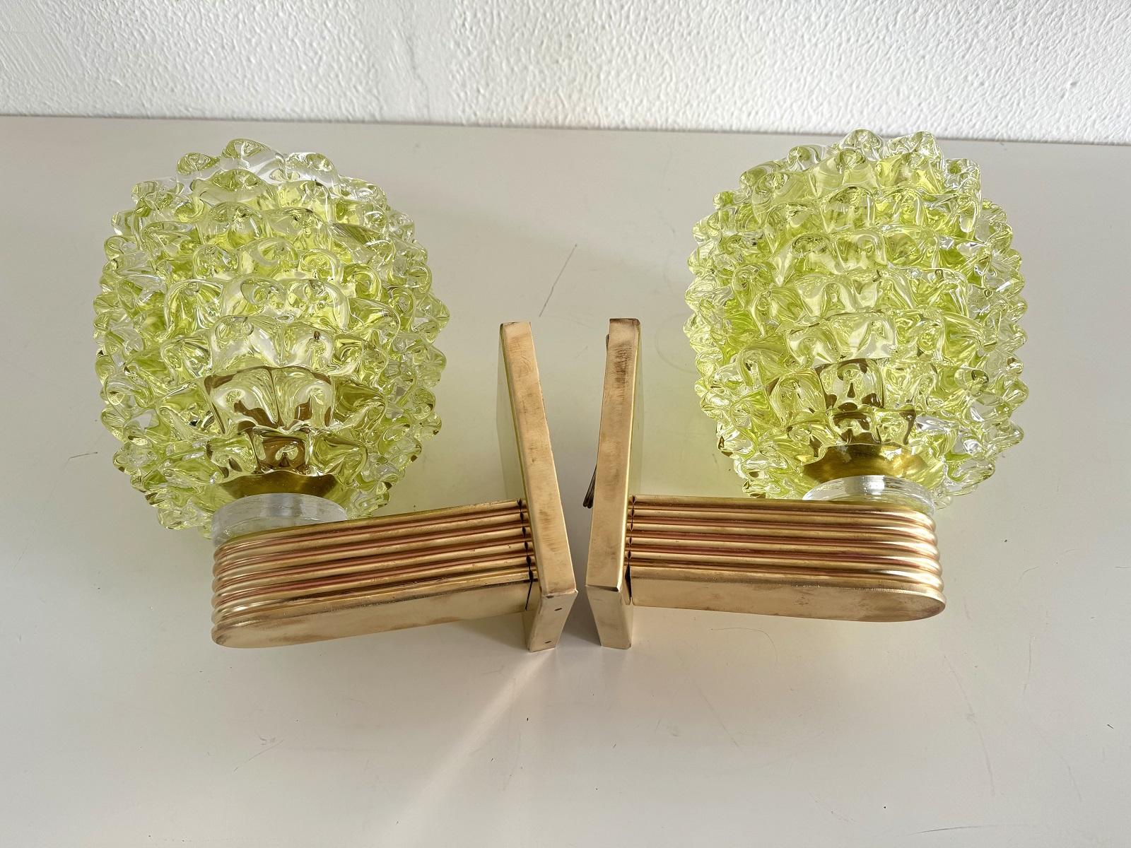 Italienische Wandleuchten im Art-Déco-Stil aus Messing und grünem Murano-Glas Rostrato, 1990er Jahre im Angebot 4