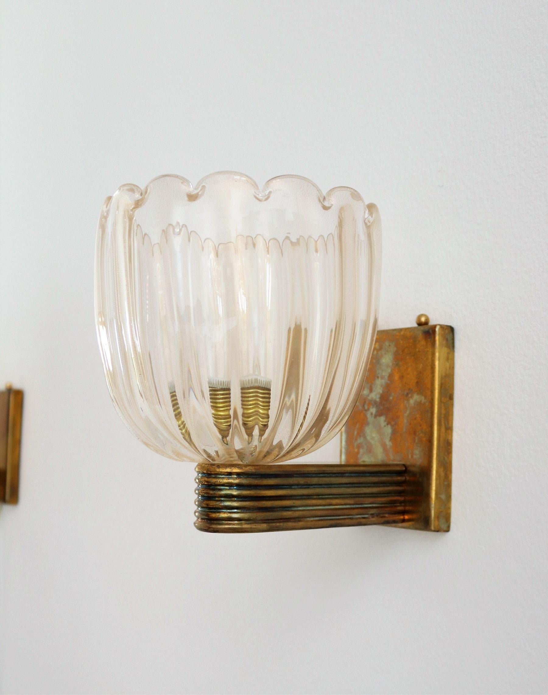 Italian Art Deco Style Brass and Murano Glass Wall Lights or Sconces, 1970s In Good Condition In Morazzone, Varese