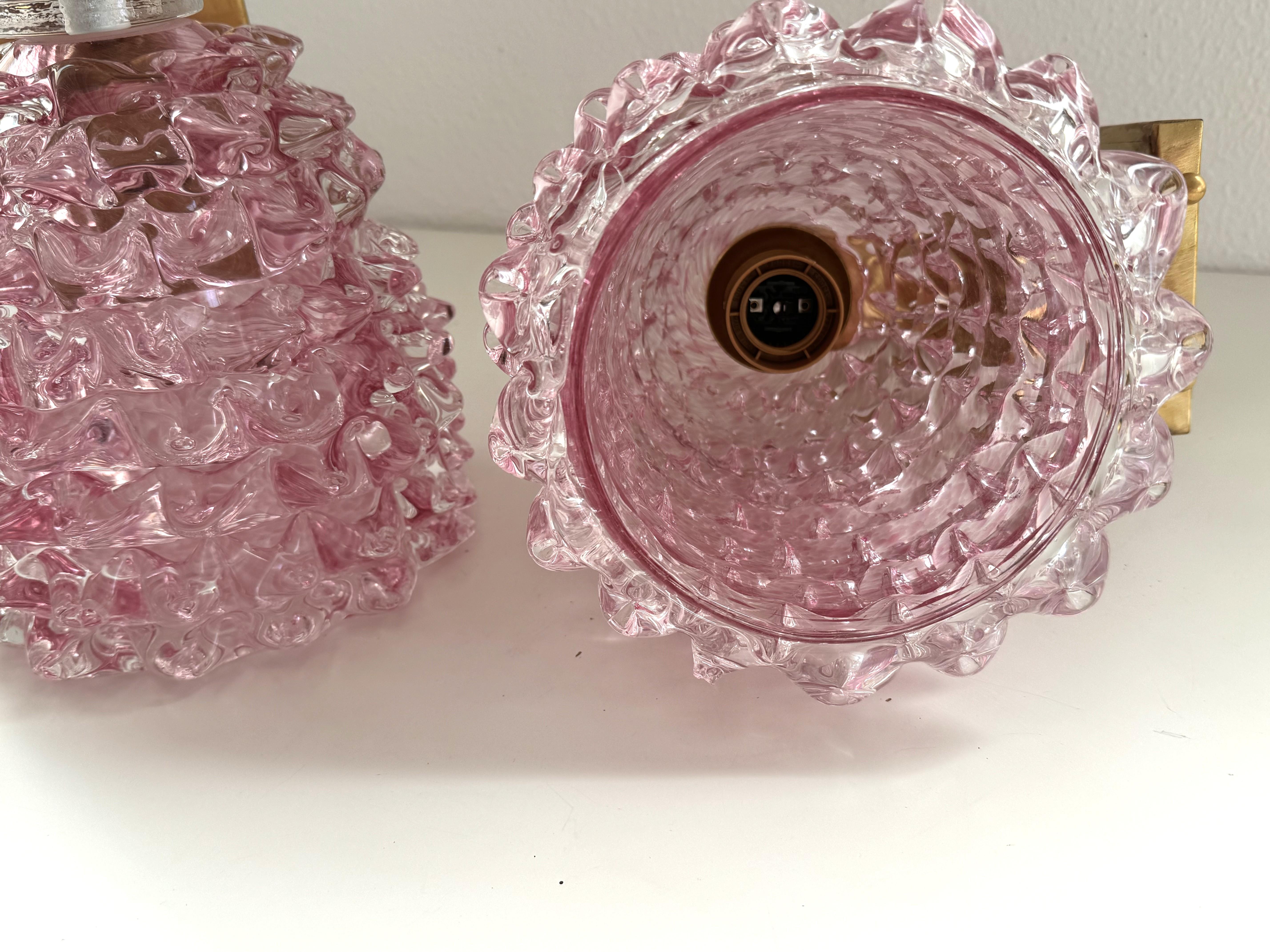 Applique da parete in ottone e vetro rosa di Murano in stile Art Déco italiano, anni '90 in vendita 5