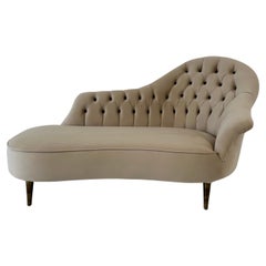 Italian Art Deco Style Capitonné Light Brown Velvet and Metal Dormeuse, 1960s