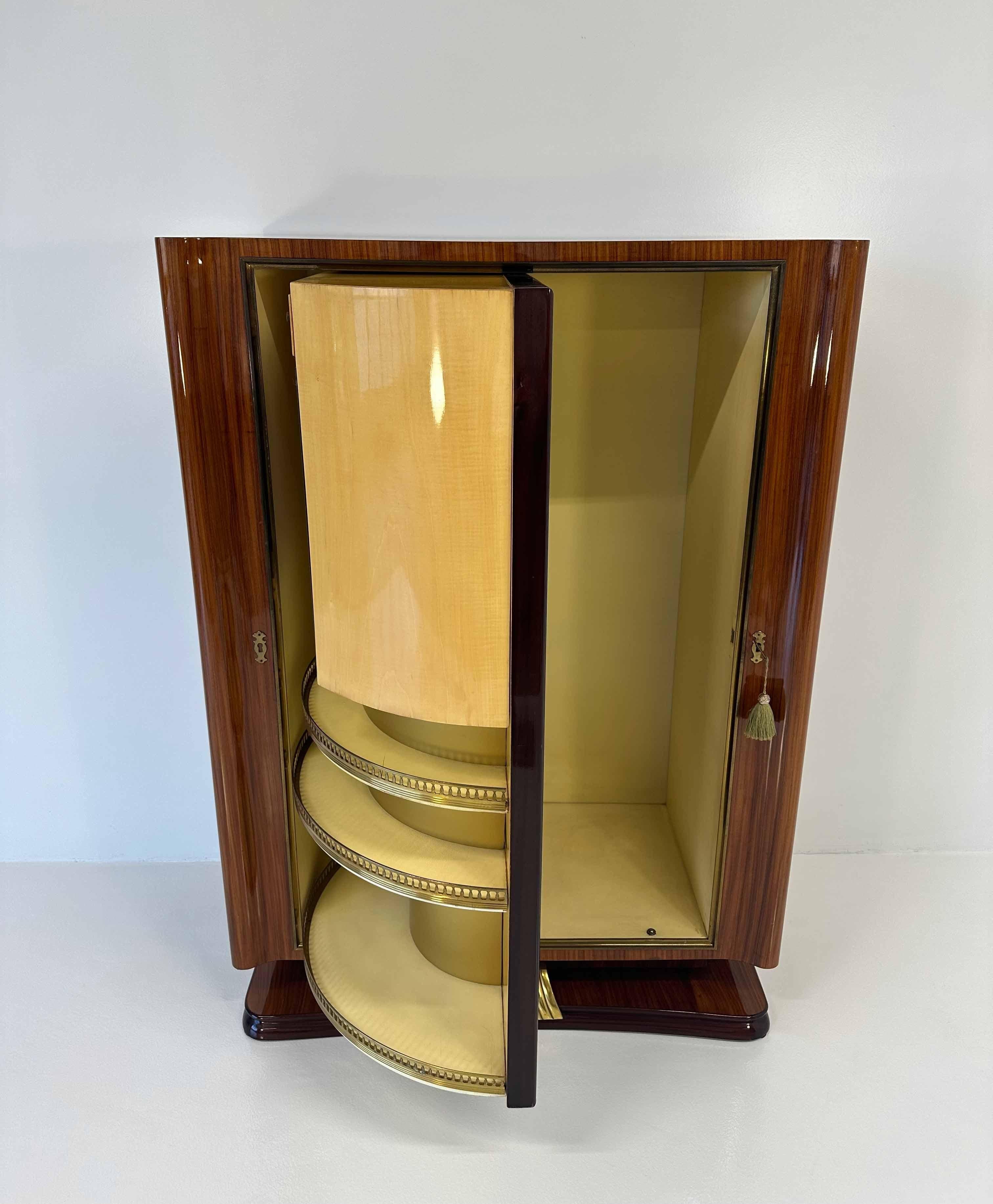 Italian Art Deco Style Dry Bar Cabinet By Vittorio Dassi, 1950s 5