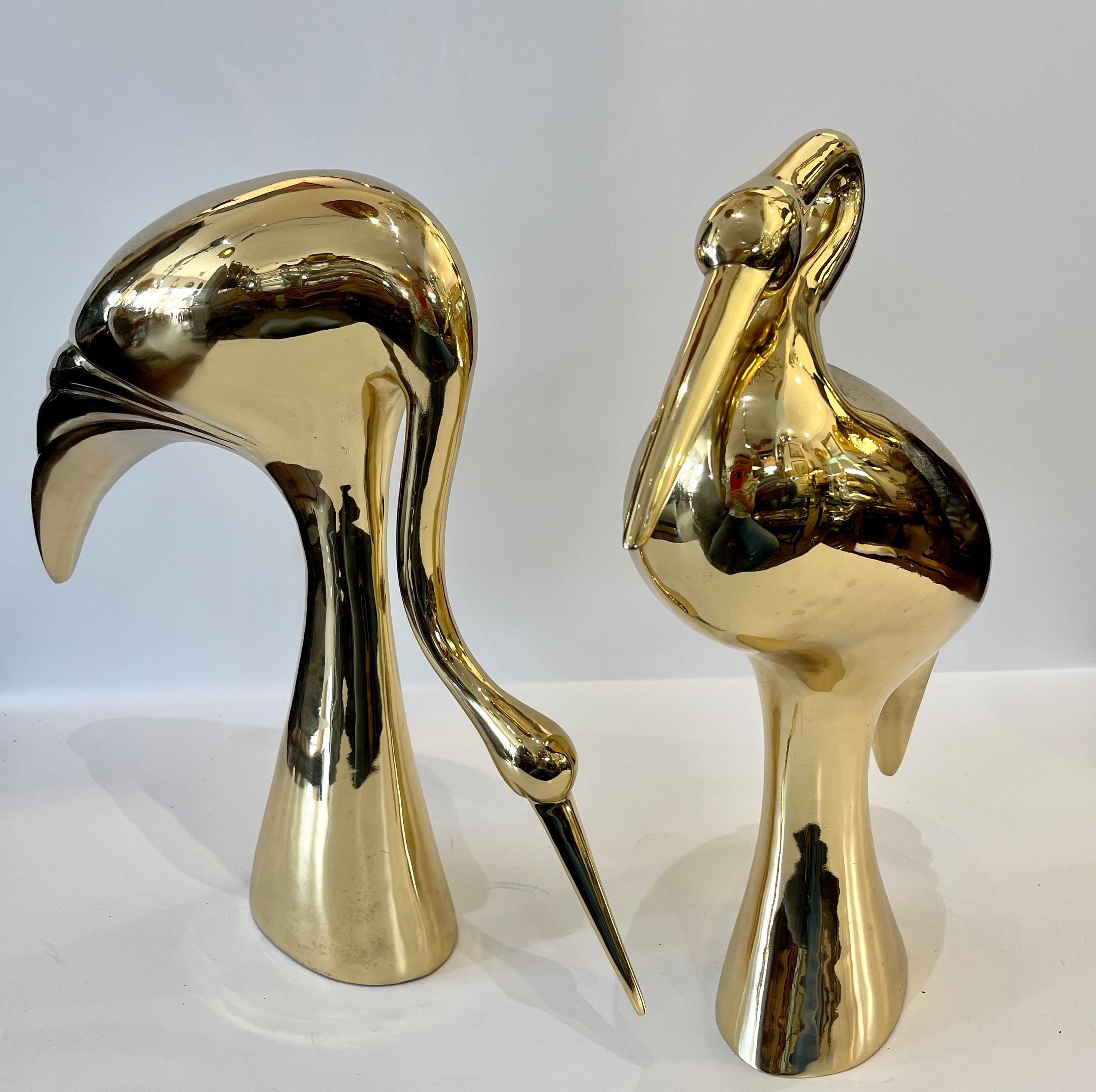 Fatto a mano Stile Art Deco Italiano Grande  Sculture di gru in ottone, anni '60 in vendita