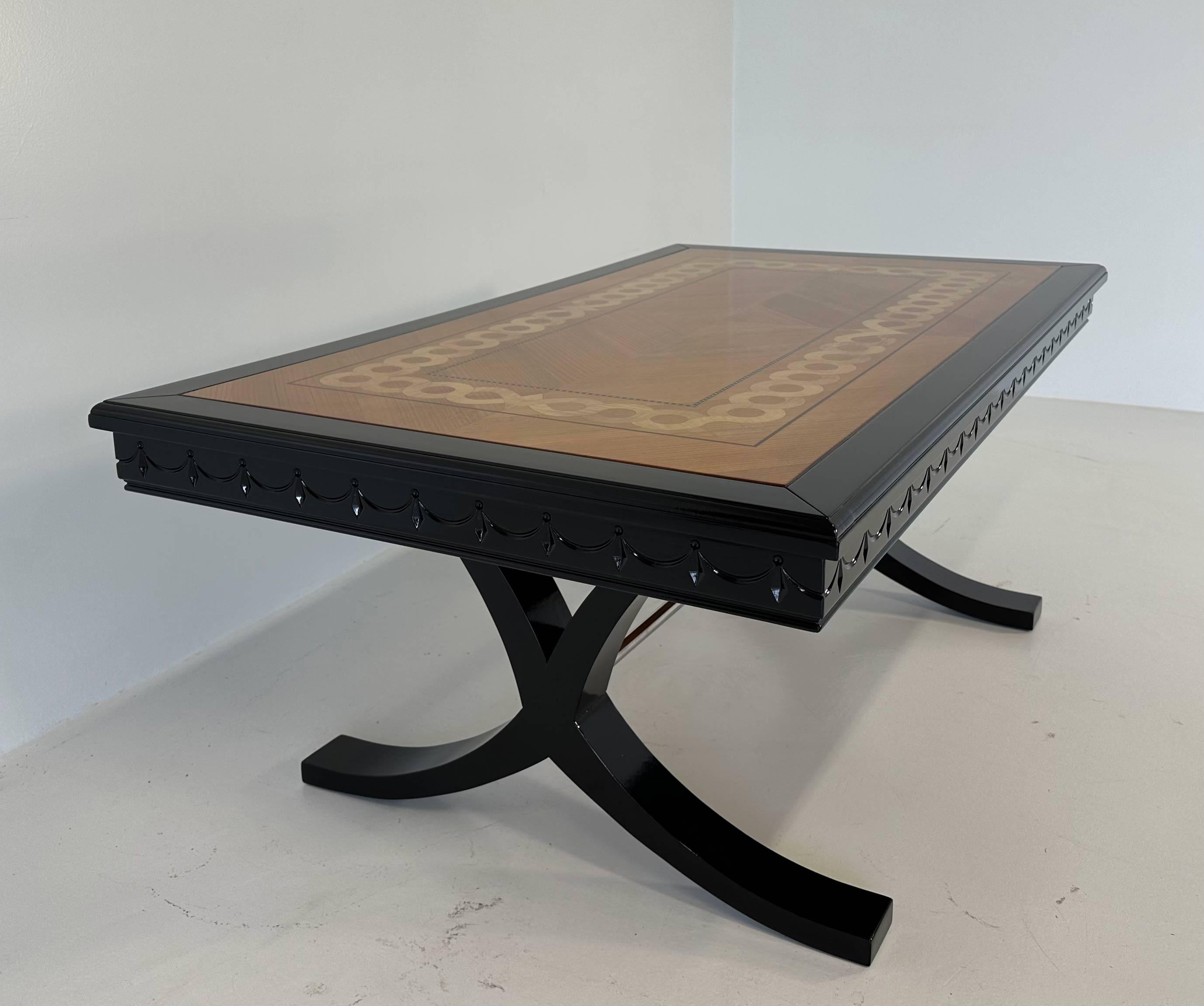 Italian Art Deco Style Maple and Ash Wood Inlaid Coffee Table, 1980s For Sale 2