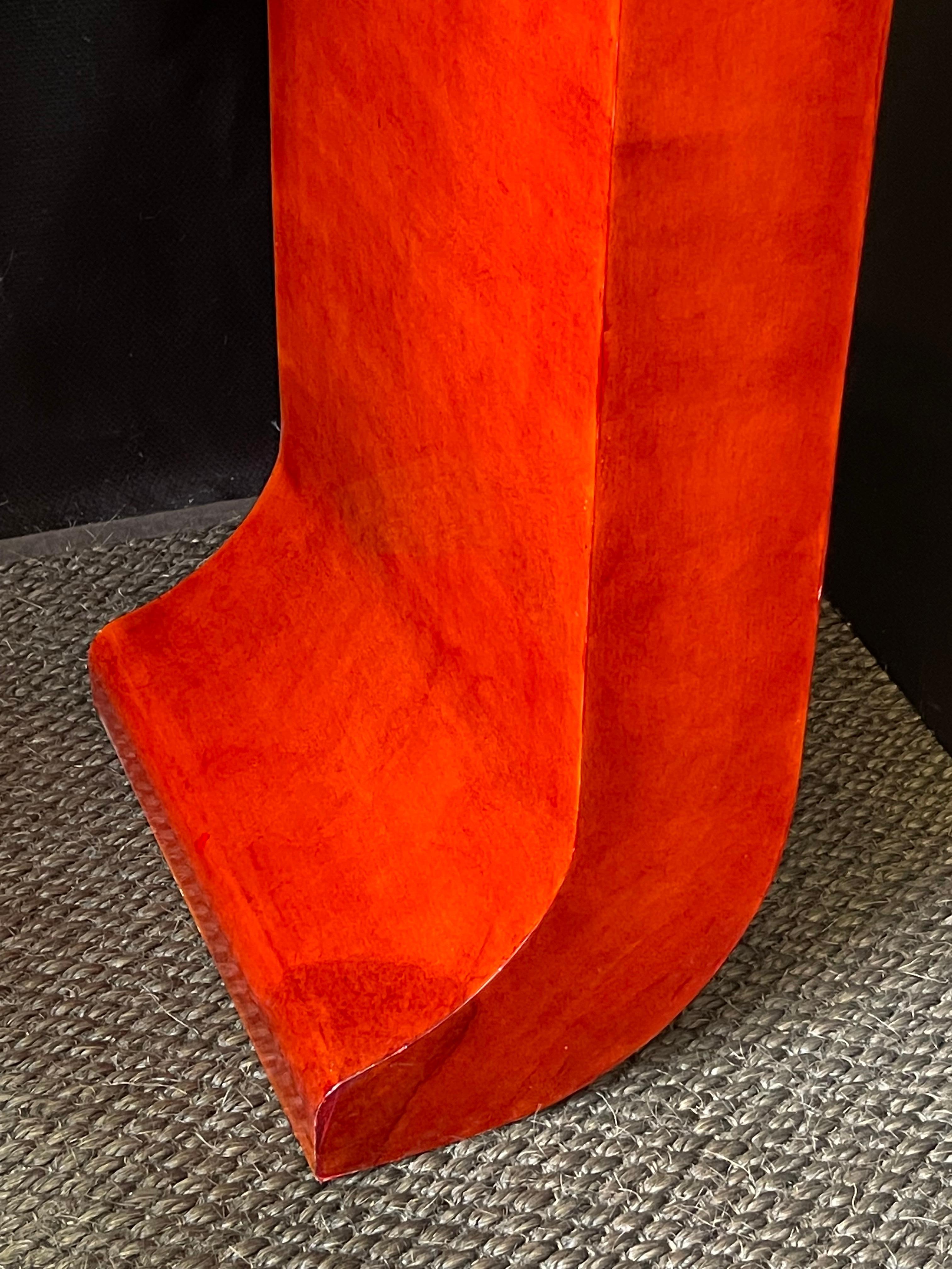 Italienischer Konsolentisch im Art-Déco-Stil aus rotem Lack (21. Jahrhundert und zeitgenössisch) im Angebot