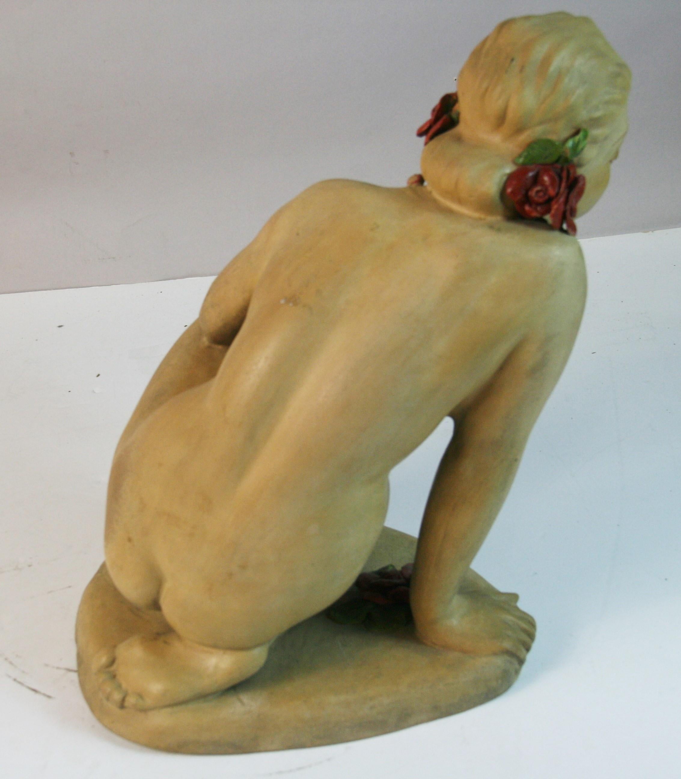 Italienische Terrakotta-Skulptur einer nackten Frau im Art déco-Stil mit roter Blume im Art déco-Stil, 1945 im Angebot 8