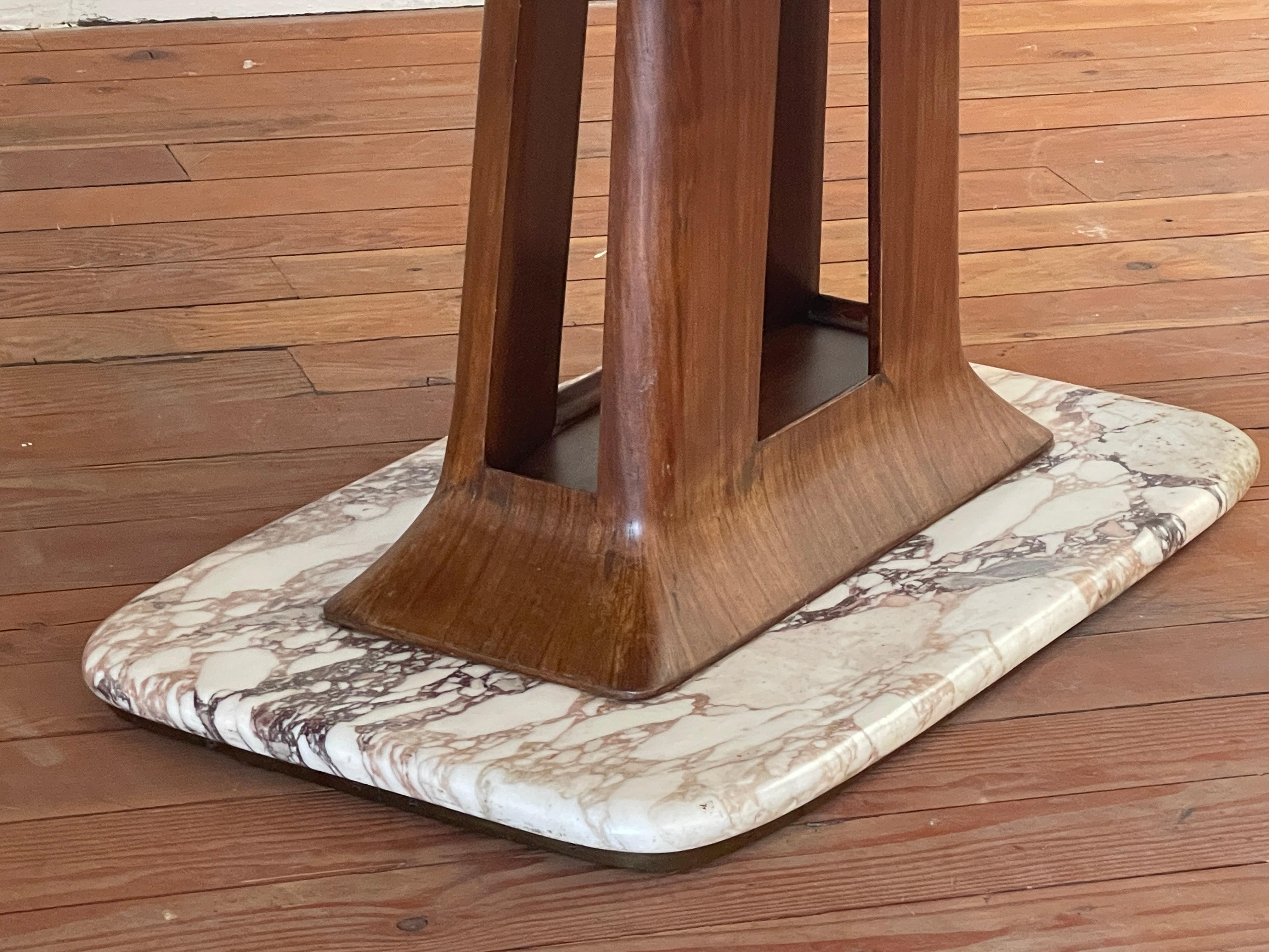 Marbre Table italienne Art Déco par Dassi en vente