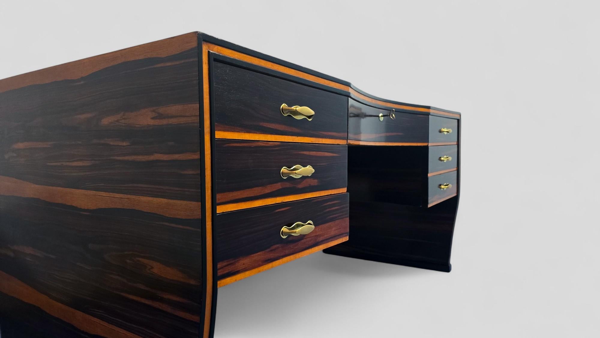 Italian Art Deco Table Desk , Ebony Makassar attributed to Osvaldo Borsani, 1940 For Sale 11