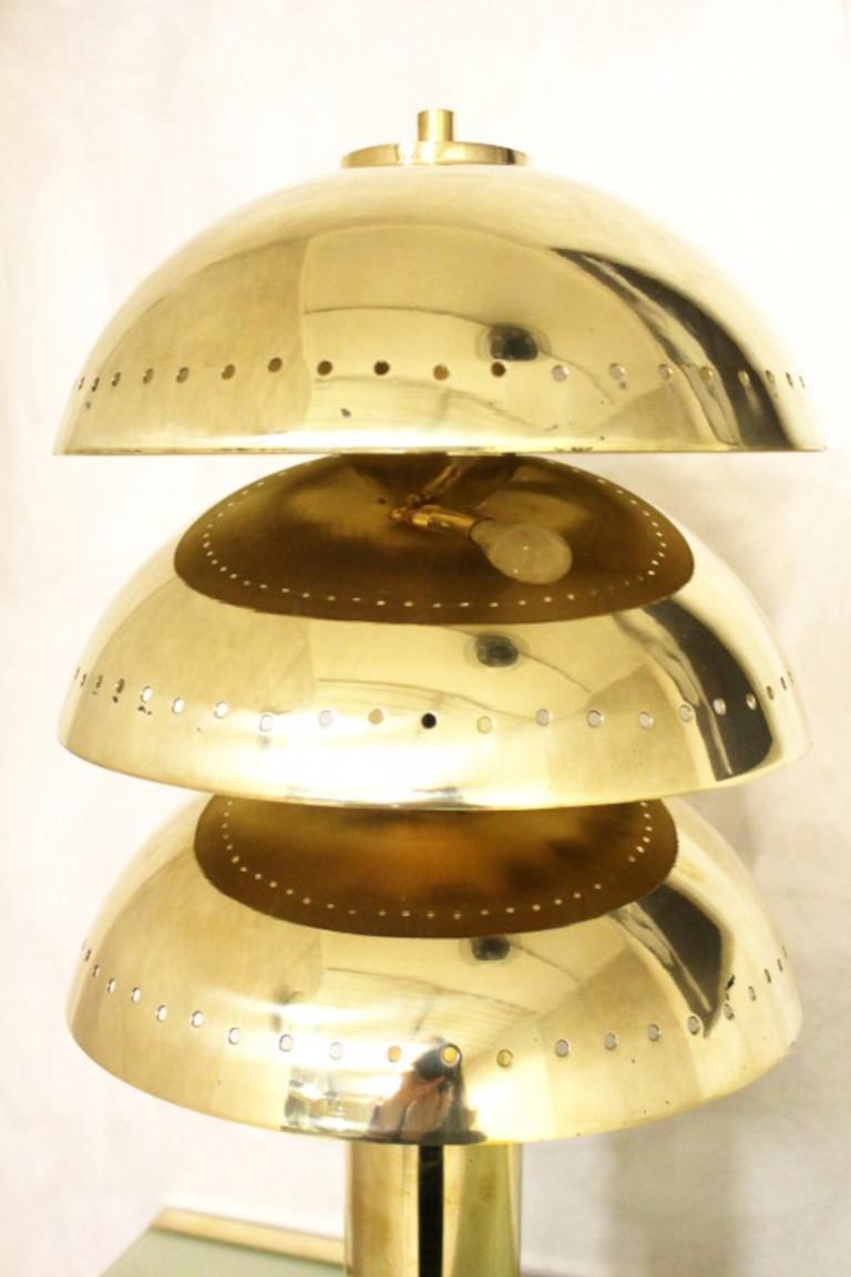 Italiano Lampada da tavolo Art Deco italiana di Fabio LTD in vendita