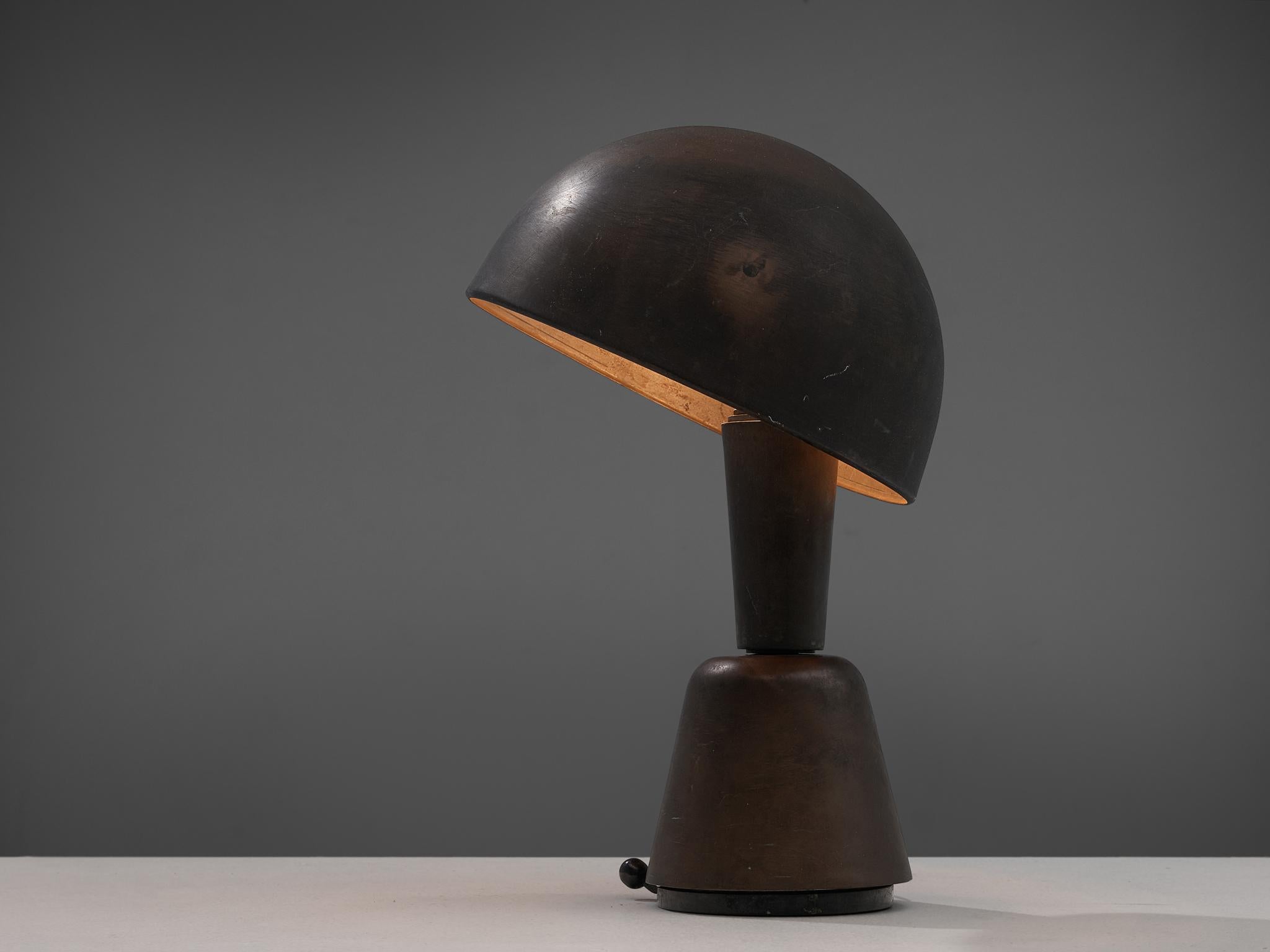 Mid-20th Century Italian Art Deco Table Lamp by Magilux