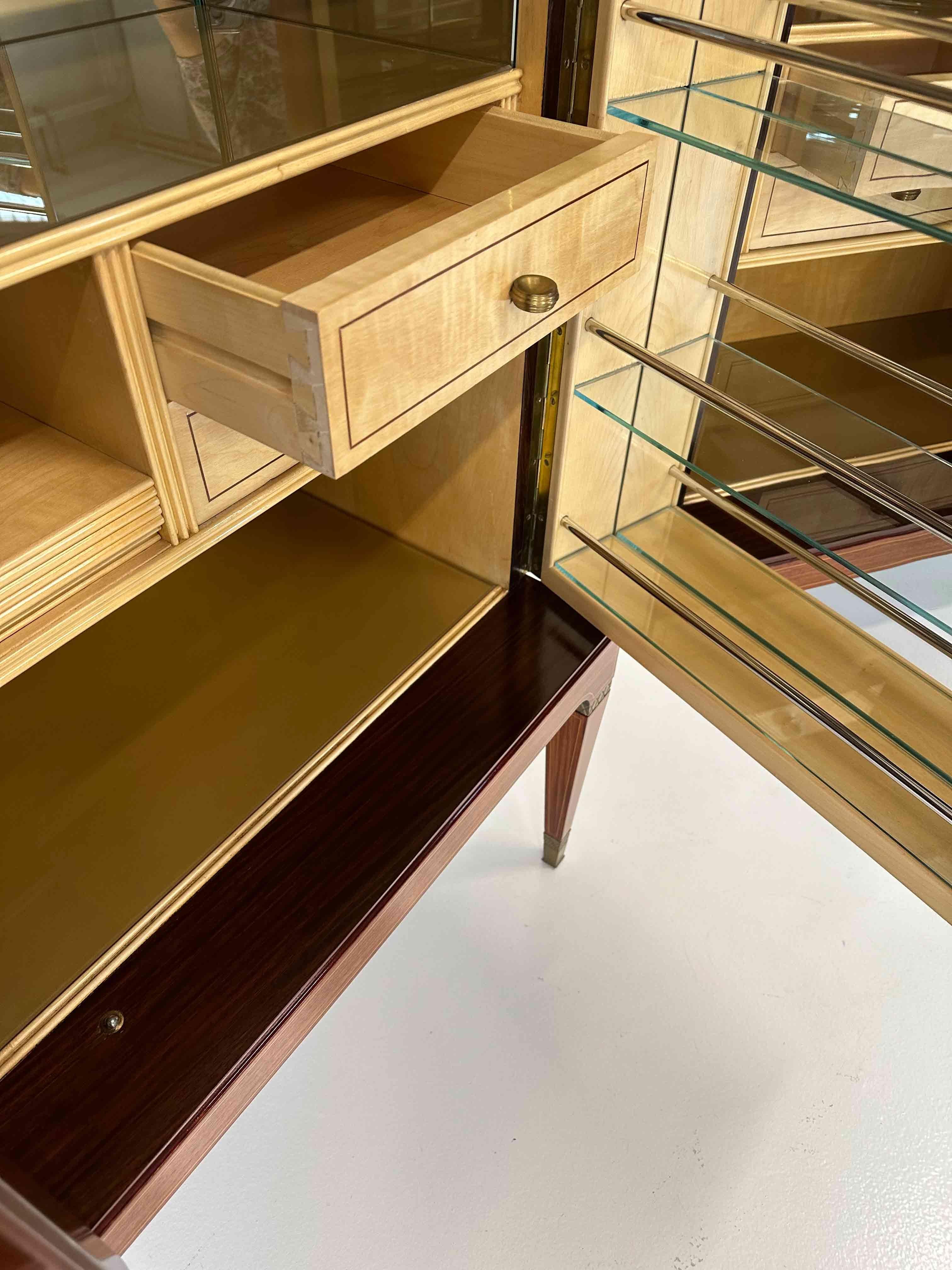 Meuble de bar italien Art déco en teck et incrustations par Paolo Buffa, années 1950 en vente 8