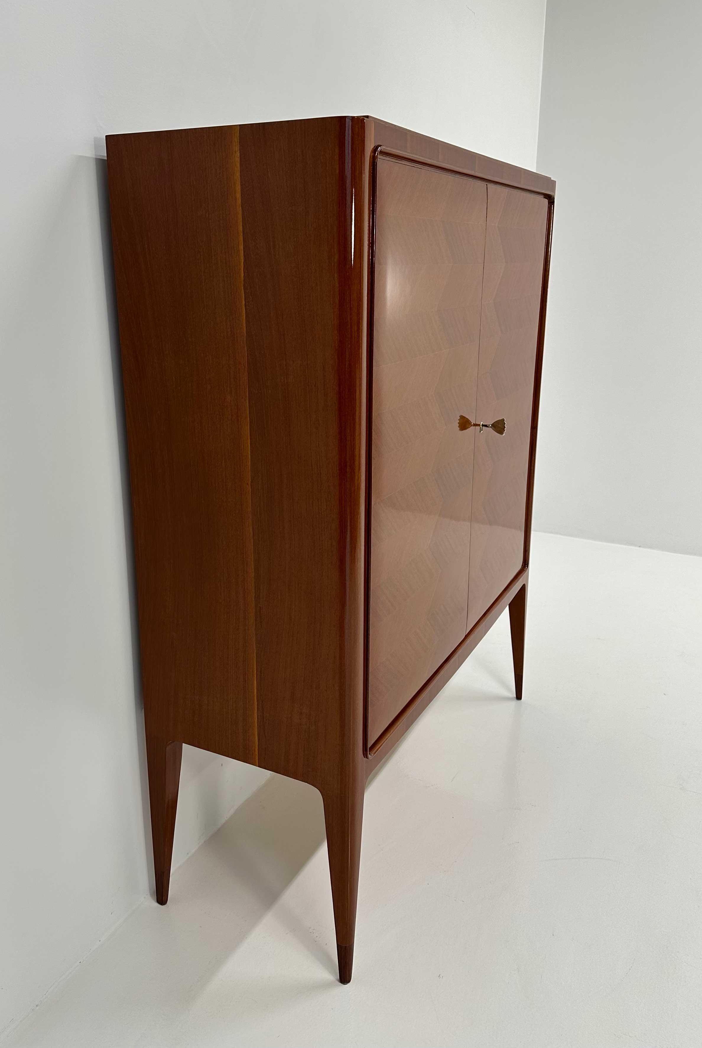 Italian Art Deco Teak Cabinet By Paolo Buffa , 1950s For Sale 3