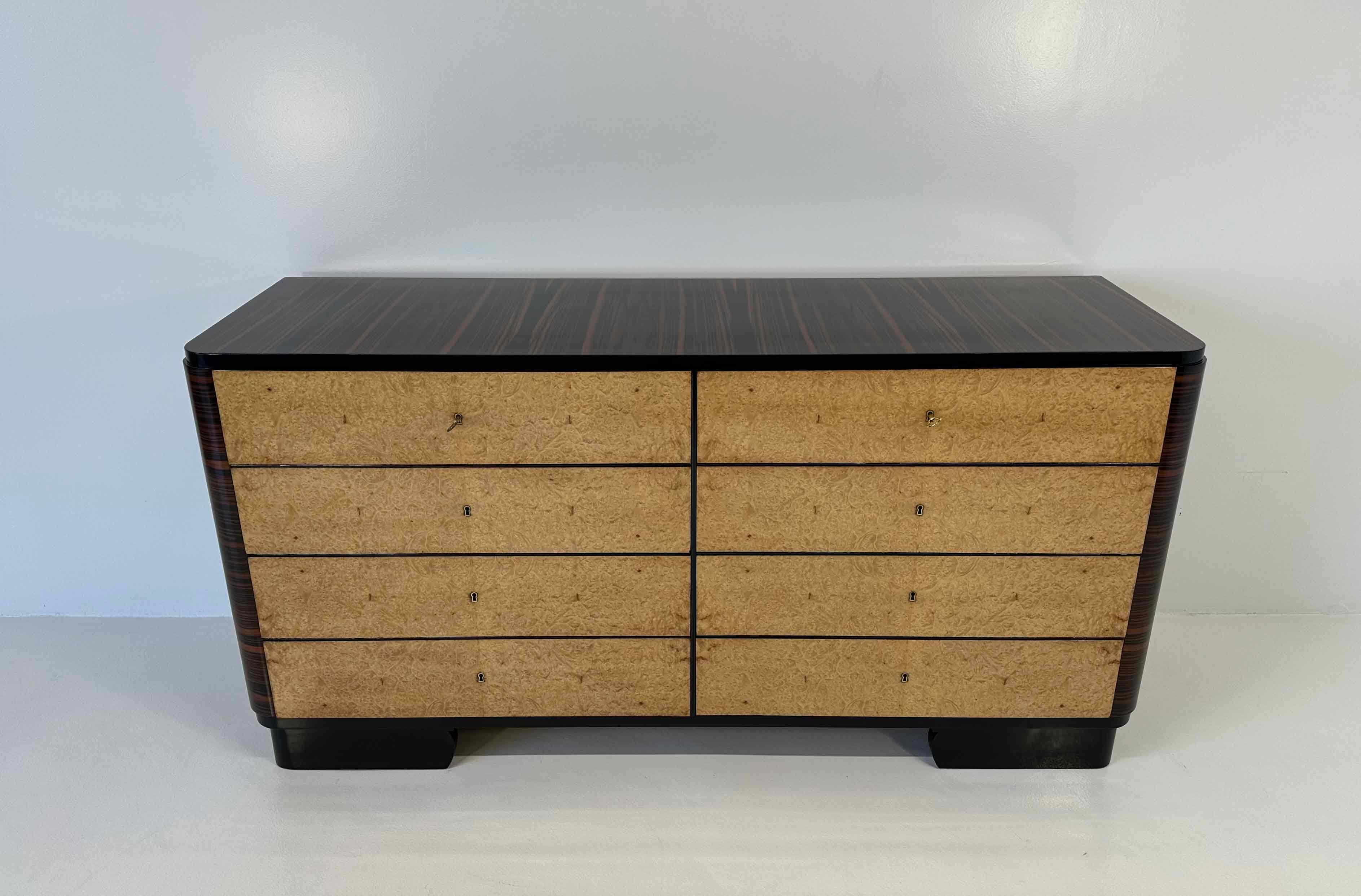Italian Art Deco Thuja Briar and Macassar Dresser, 1930s In Good Condition For Sale In Meda, MB