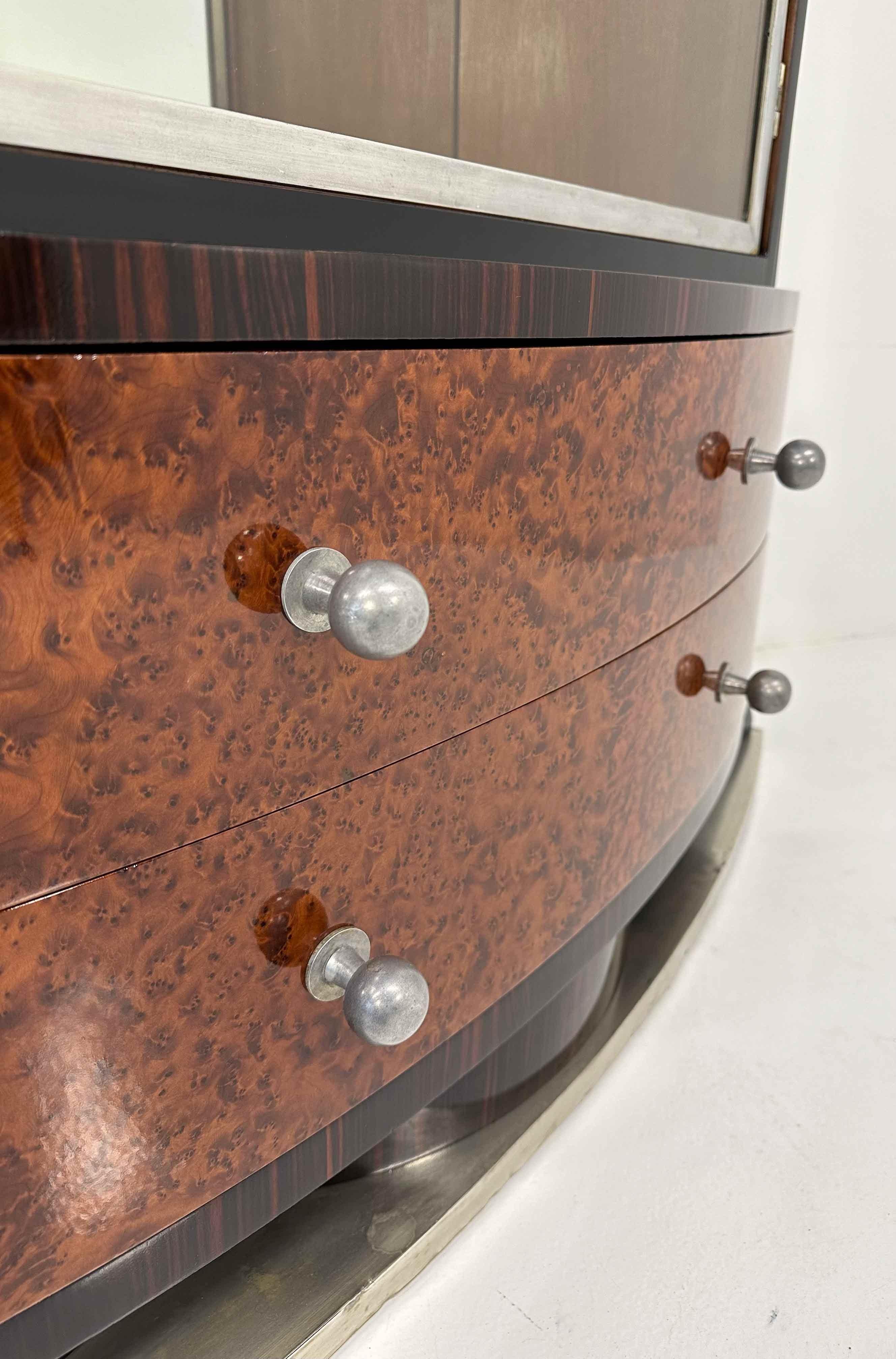 Italian Art Deco Thuja, Macassar Ebony, Glass, Mirrors and Metal Vitrine, 1935 5