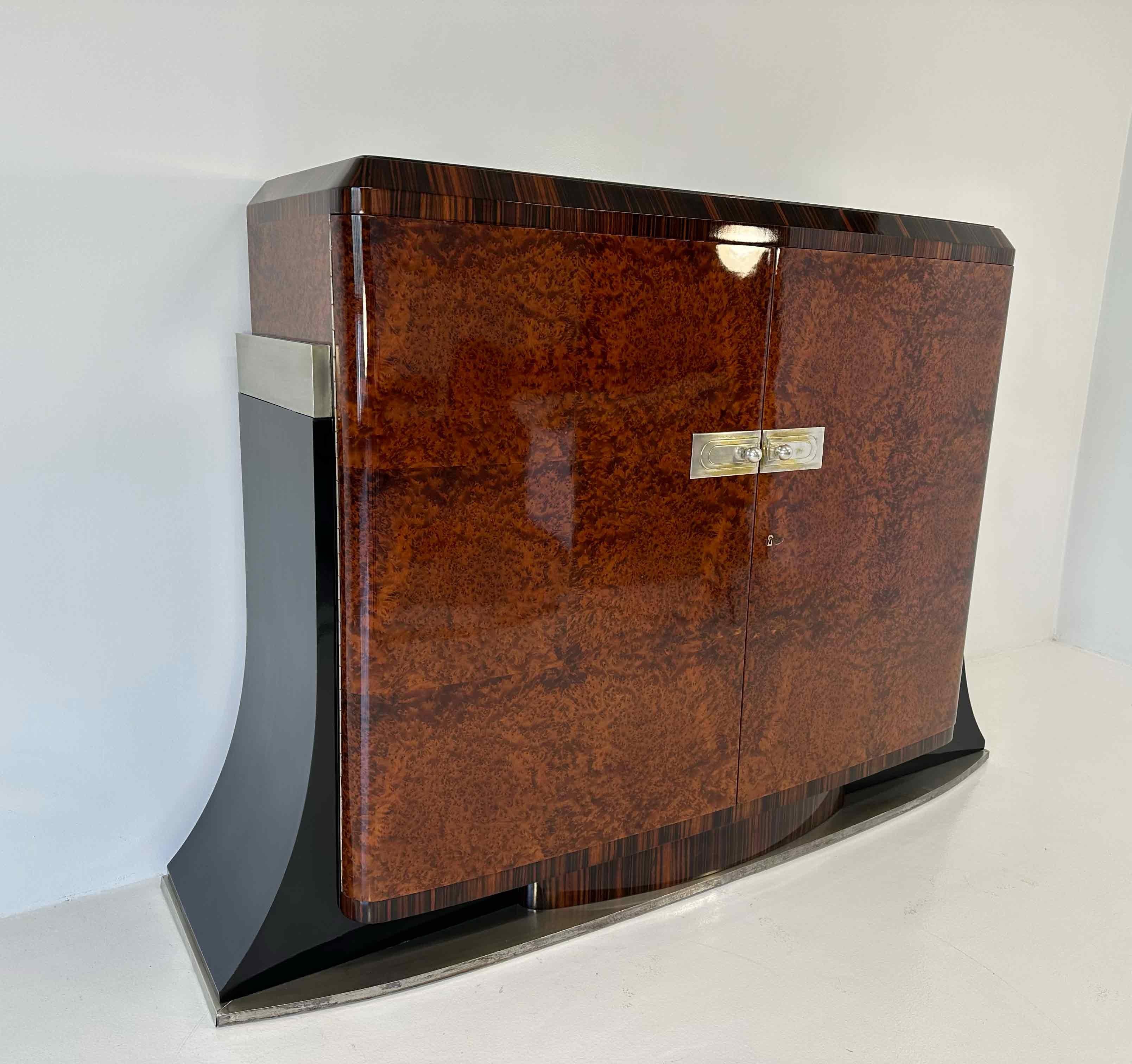 Enfilade Art Déco italien en thuja, Macassar, laque noire, marbre et métal, 1935 Bon état à Meda, MB
