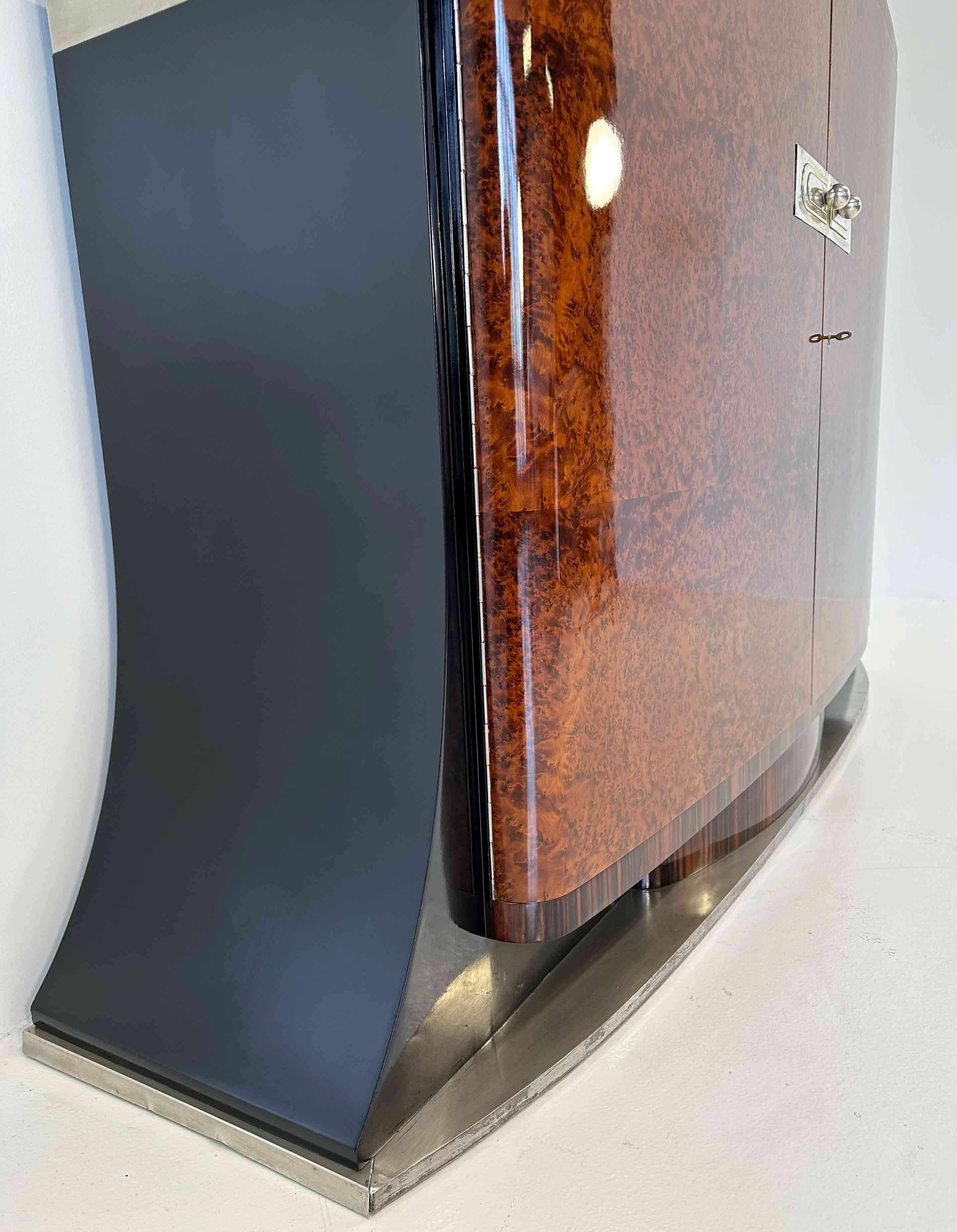 Enfilade Art Déco italien en thuja, Macassar, laque noire, marbre et métal, 1935 2