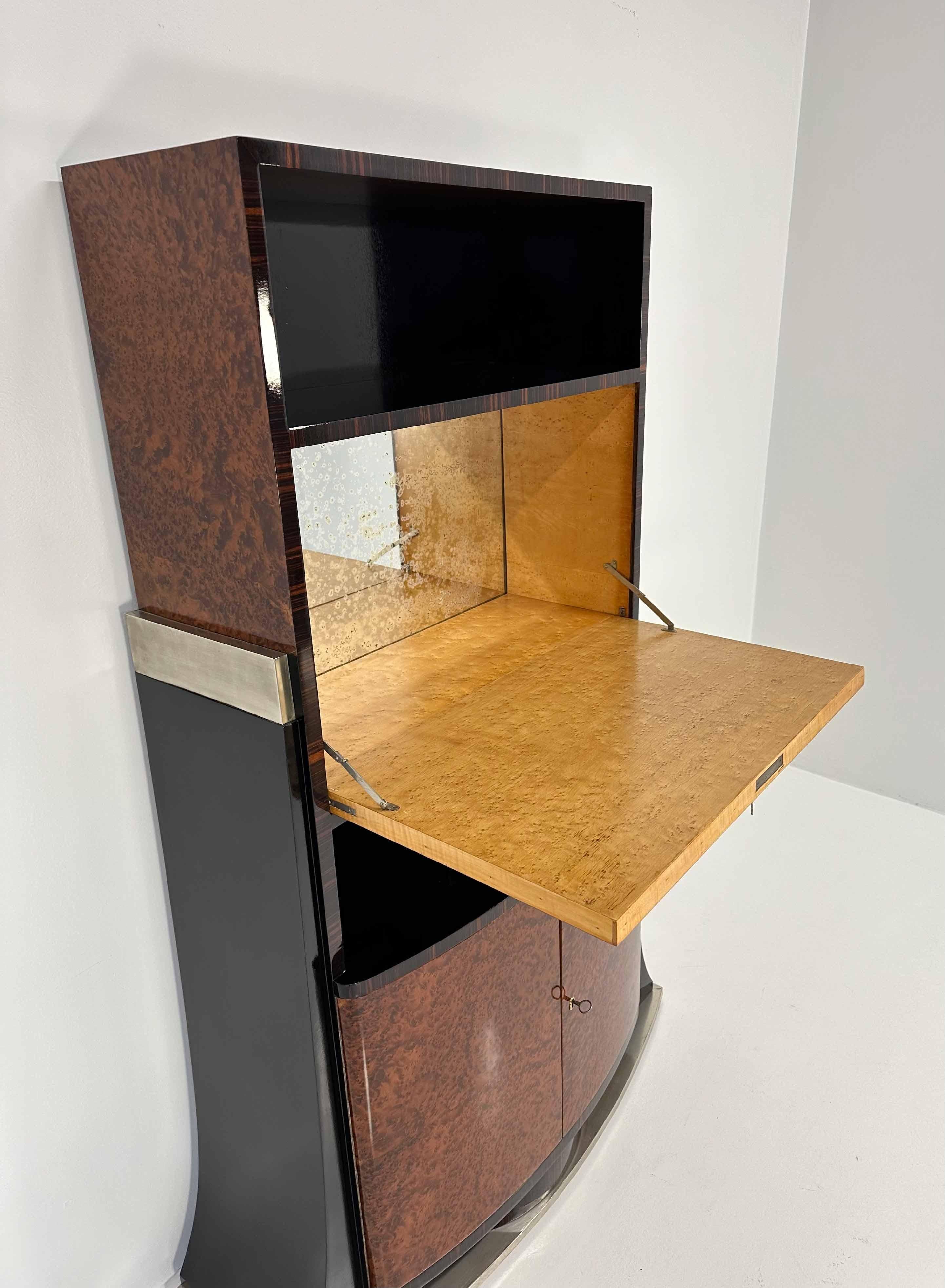 Italian Art Deco Thuja, Macassar Ebony Black Lacquer and Metal Cabinet, 1935 8
