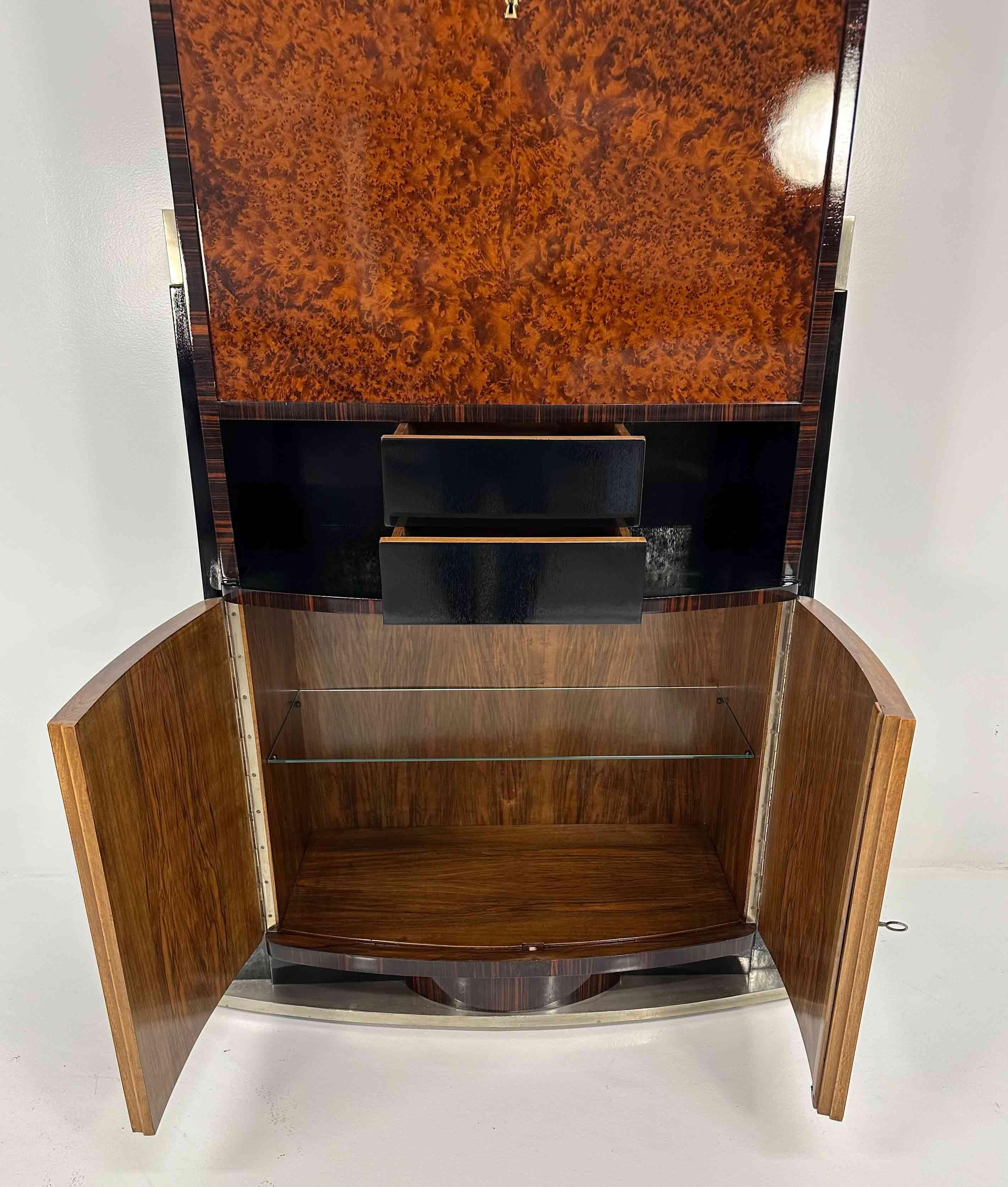Italian Art Deco Thuja, Macassar Ebony Black Lacquer and Metal Cabinet, 1935  For Sale 10
