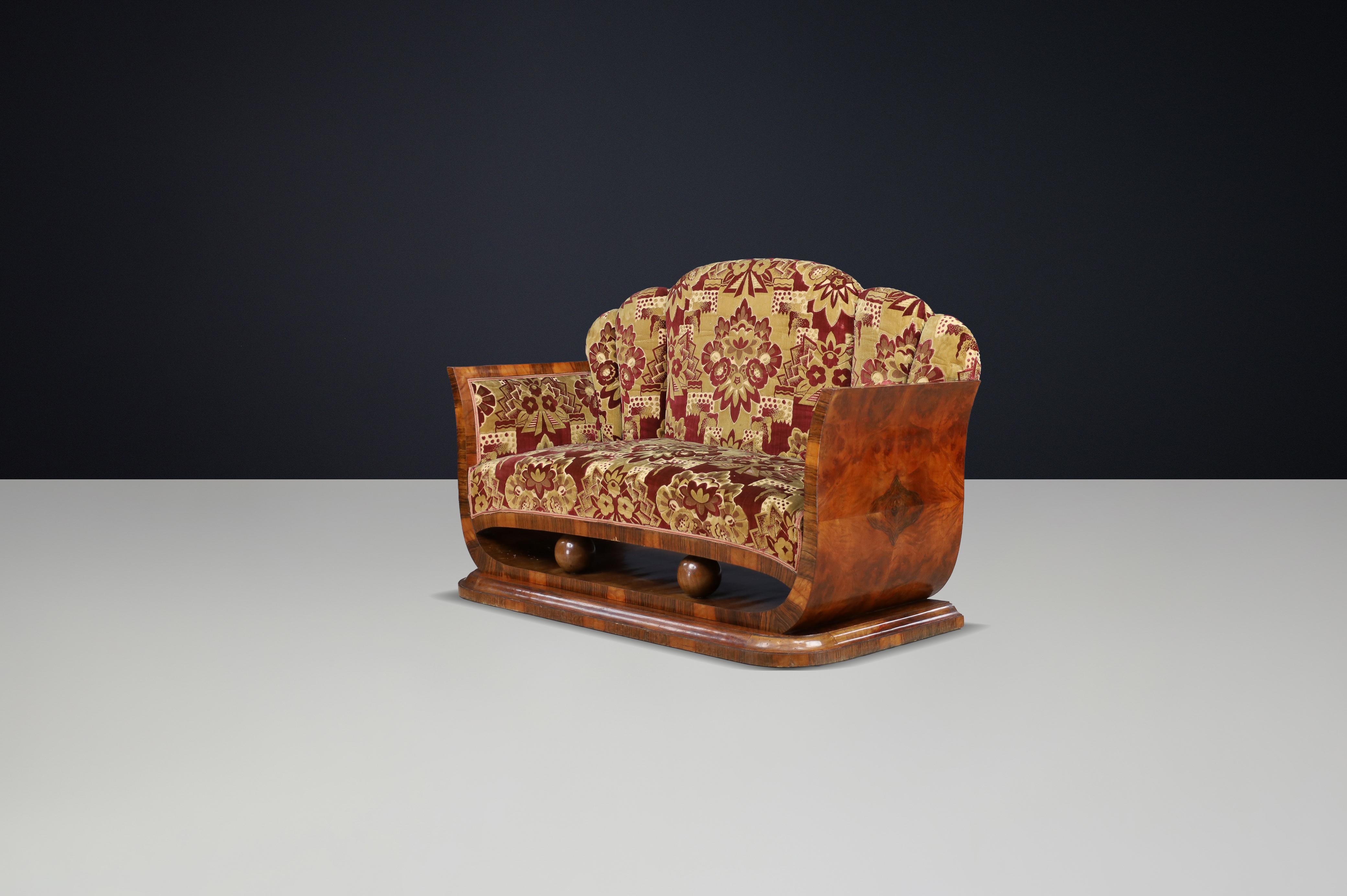 Italian Art Deco Two-Seat Sofa in Walnut Burl with Original Velvet, Naples, 1930 For Sale 5