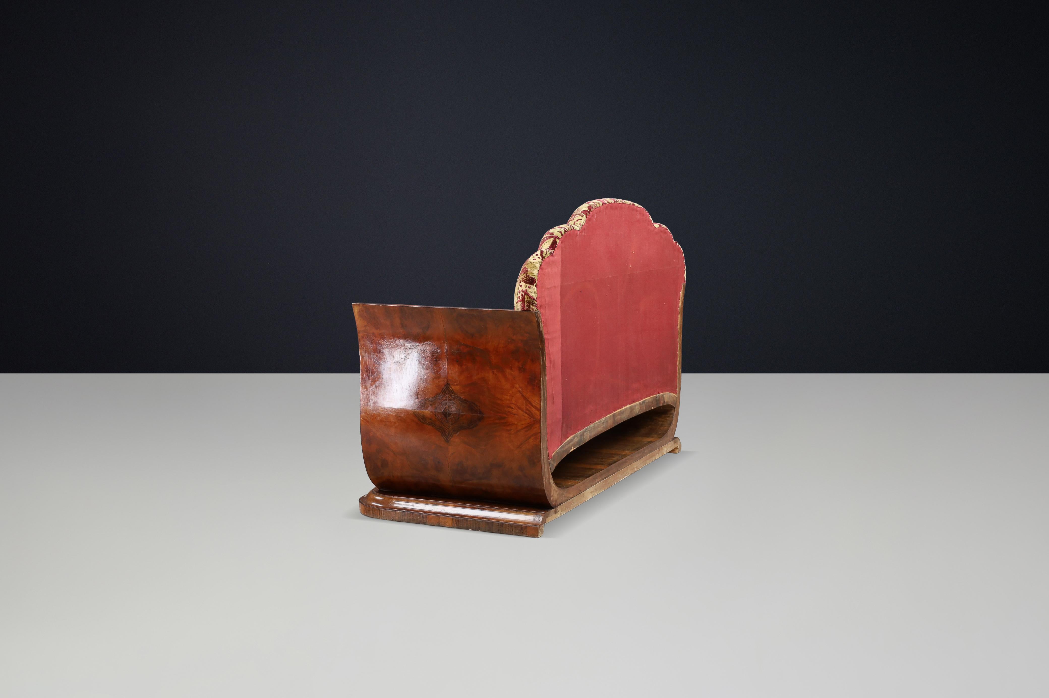 Italian Art Deco Two-Seat Sofa in Walnut Burl with Original Velvet, Naples, 1930 For Sale 6