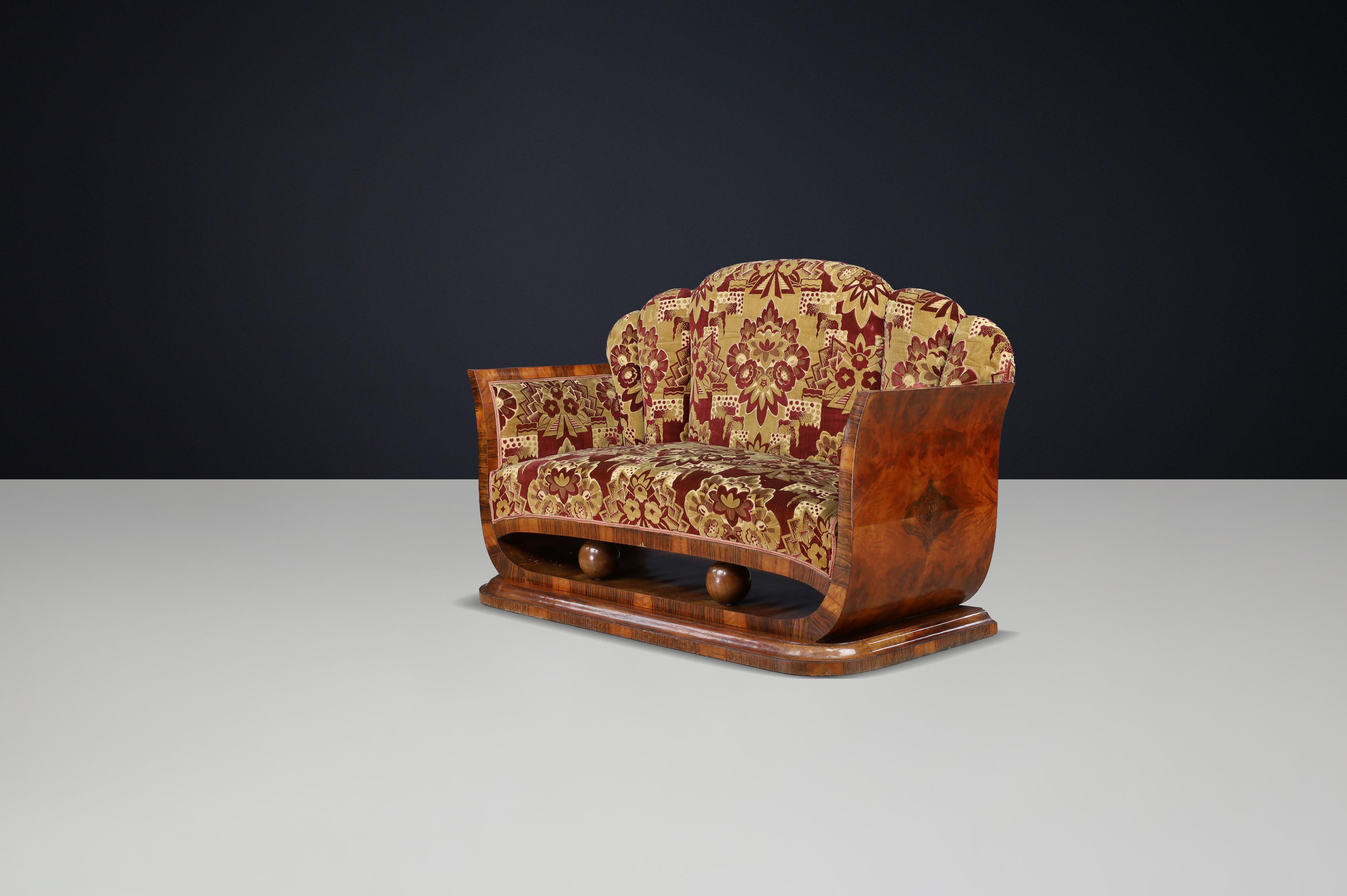 Italian Art Deco Two-Seat Sofa in Walnut Burl with Original Velvet, Naples, 1930 For Sale 3