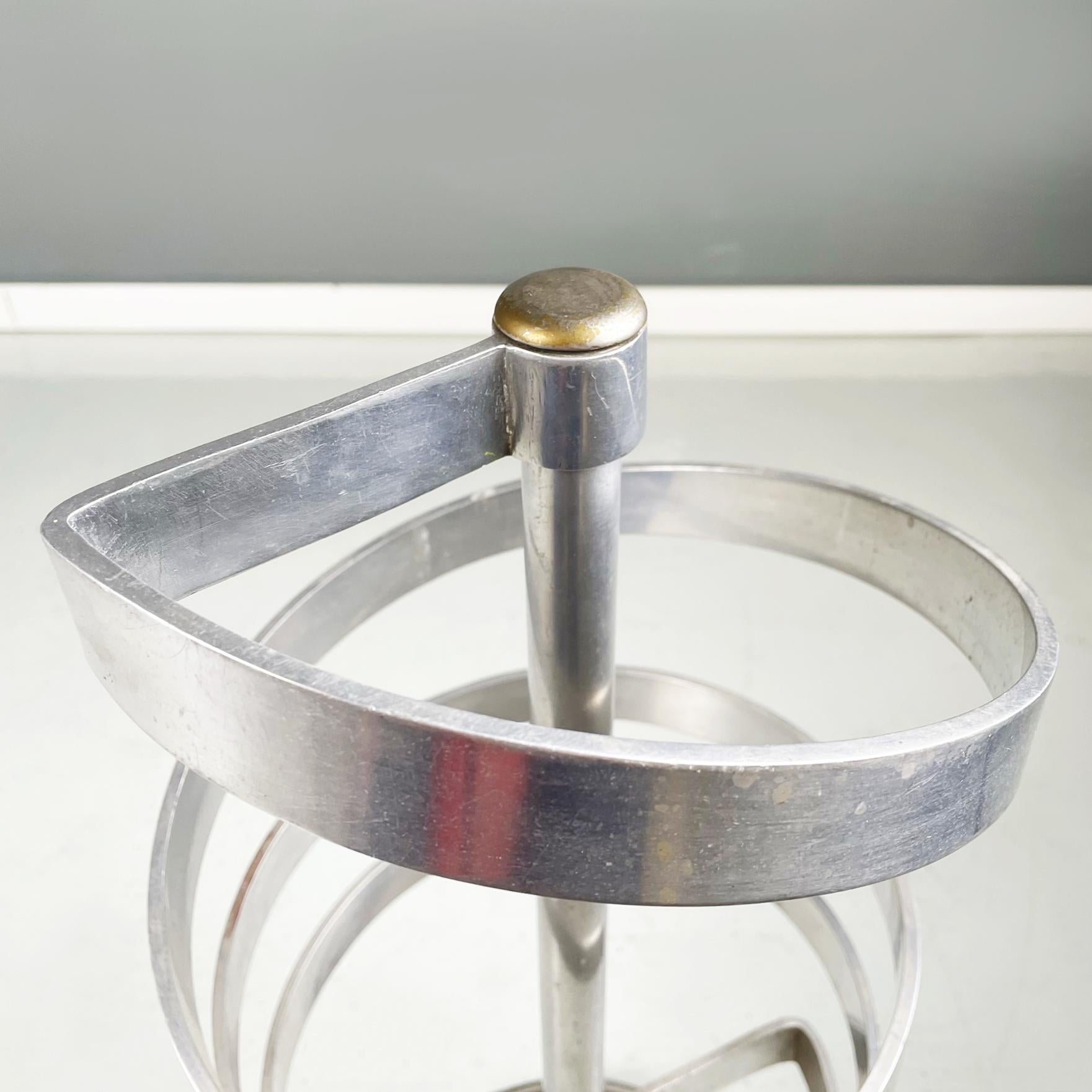 Italian Art Deco Umbrella Stand with Spiral-Shape in Cast Aluminum, 1920s 2