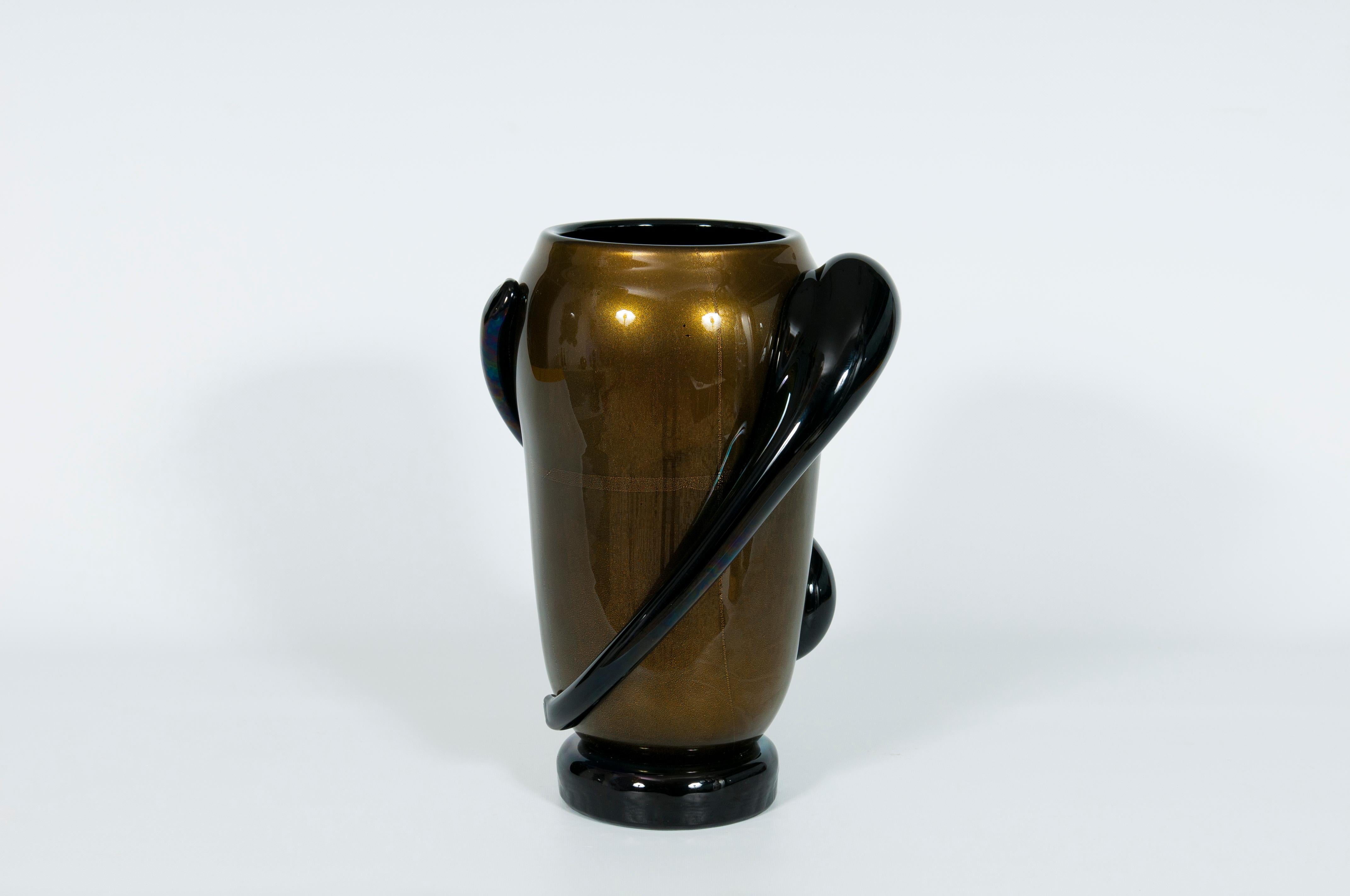 Italian Art Deco Vase Black and Gold 24 Karat in Blown Murano Glass, 1980s 2