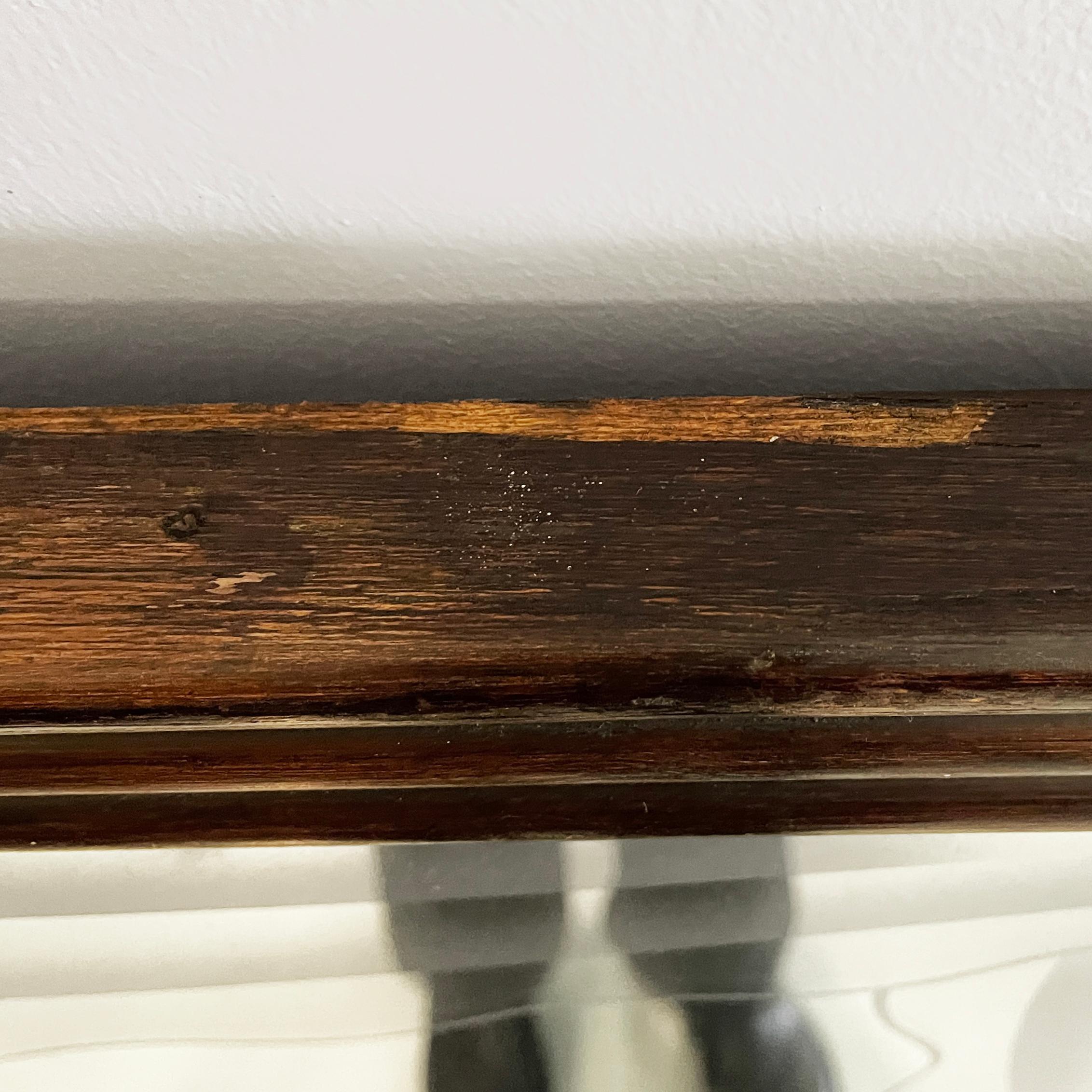 Italian art deco Wall mirror with acidified decorations in grissinato wood 1930s For Sale 5