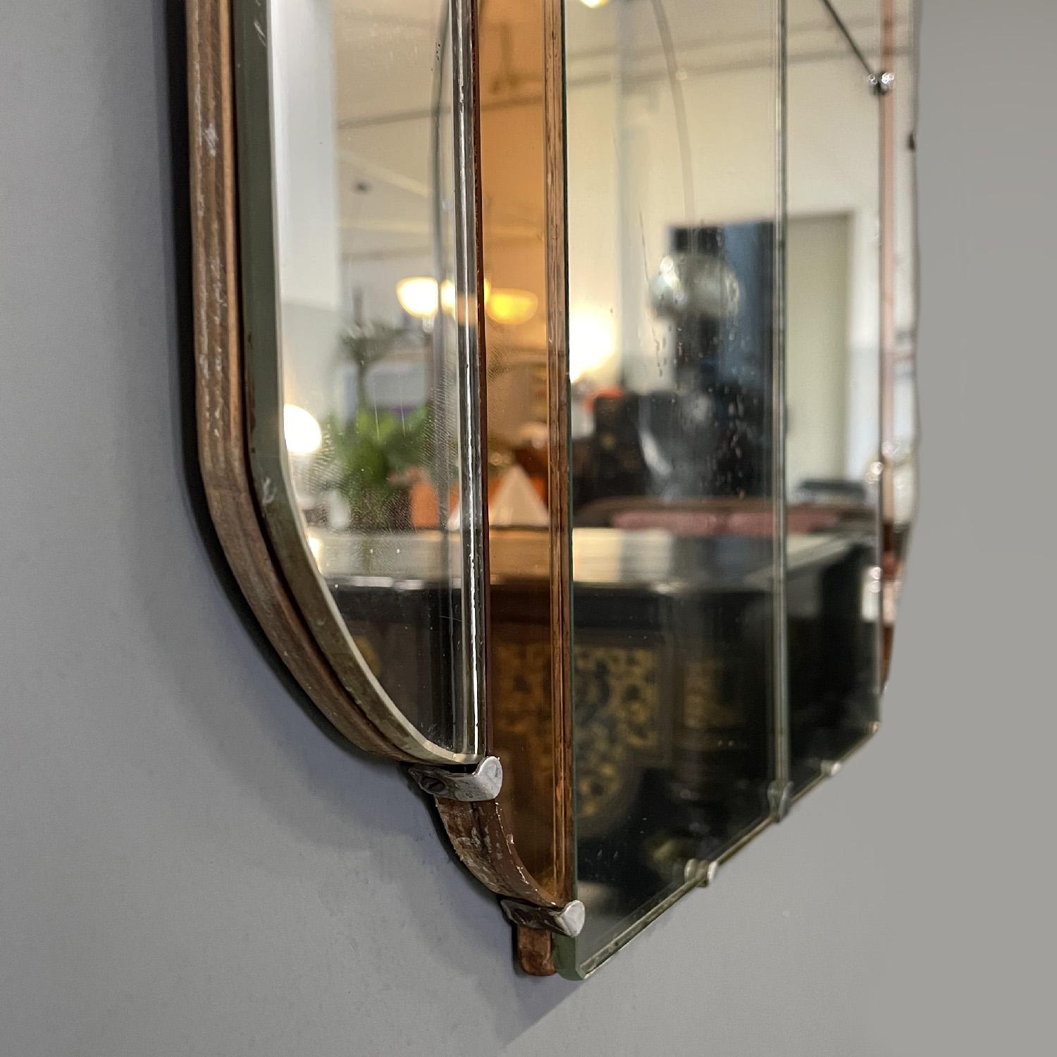 Italian Art Deco wall mirror with peach colored parts, 1930s For Sale 2