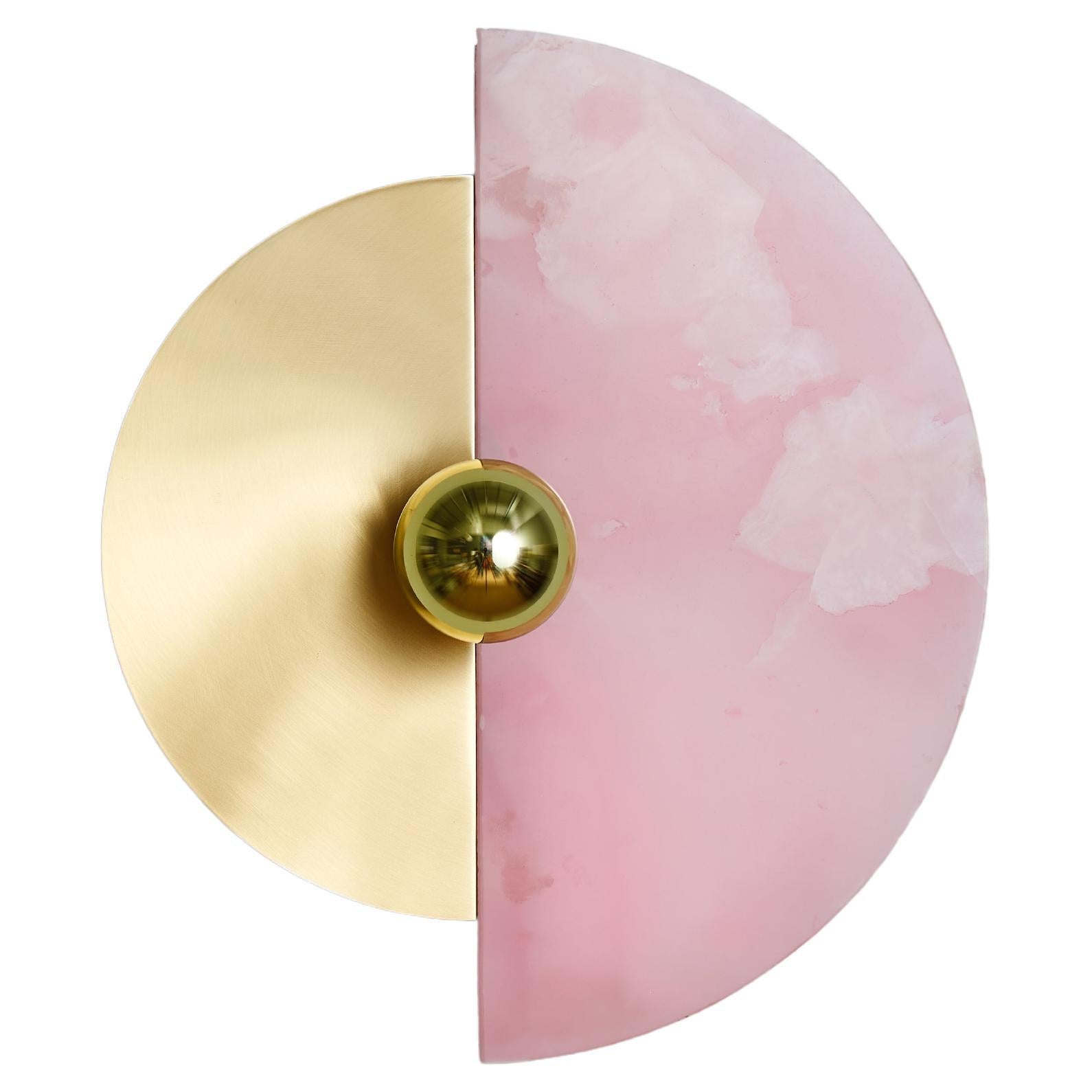 Italian Art Deco Wall Sconce in Pink Onyx "Levante"  For Sale