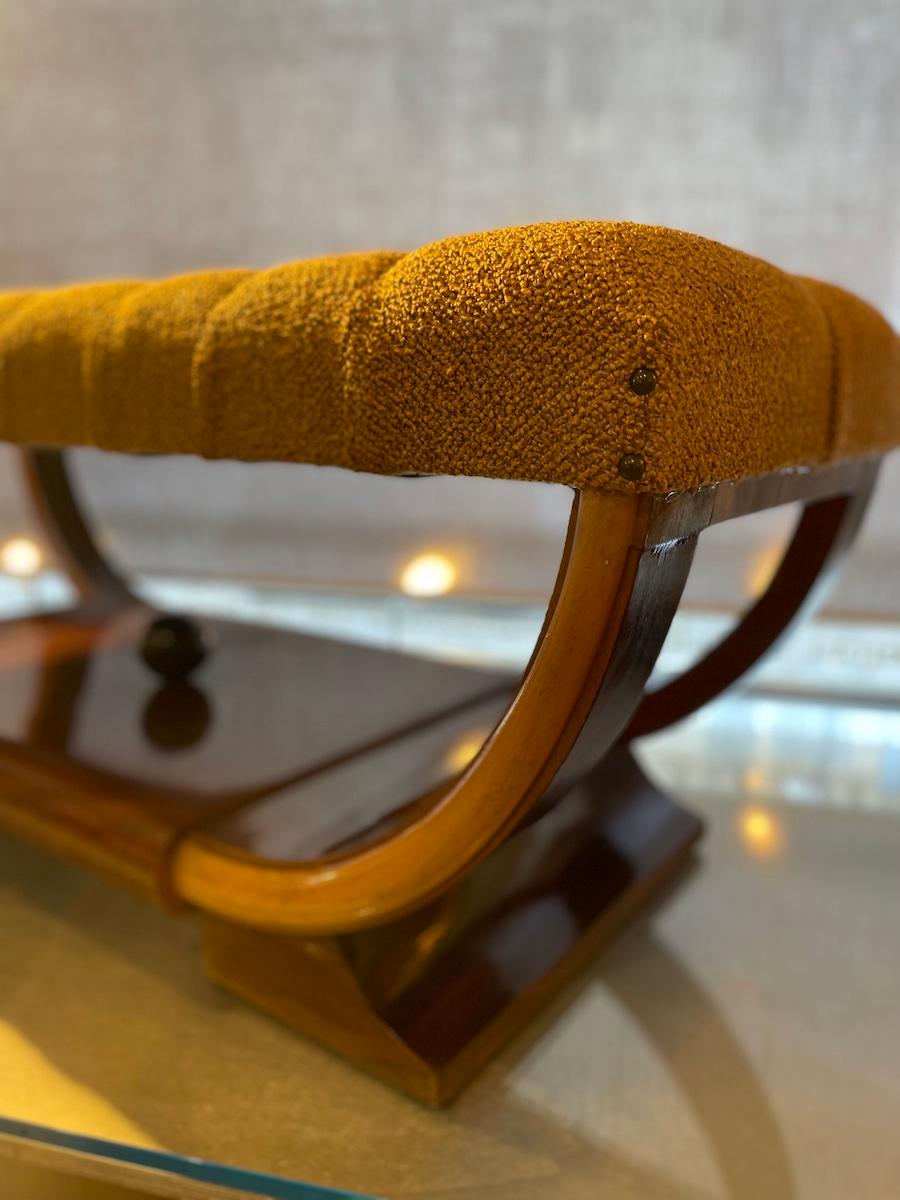 Mid-20th Century Italian Art Déco Walnut Bench with Tufted Upholstered Seat For Sale